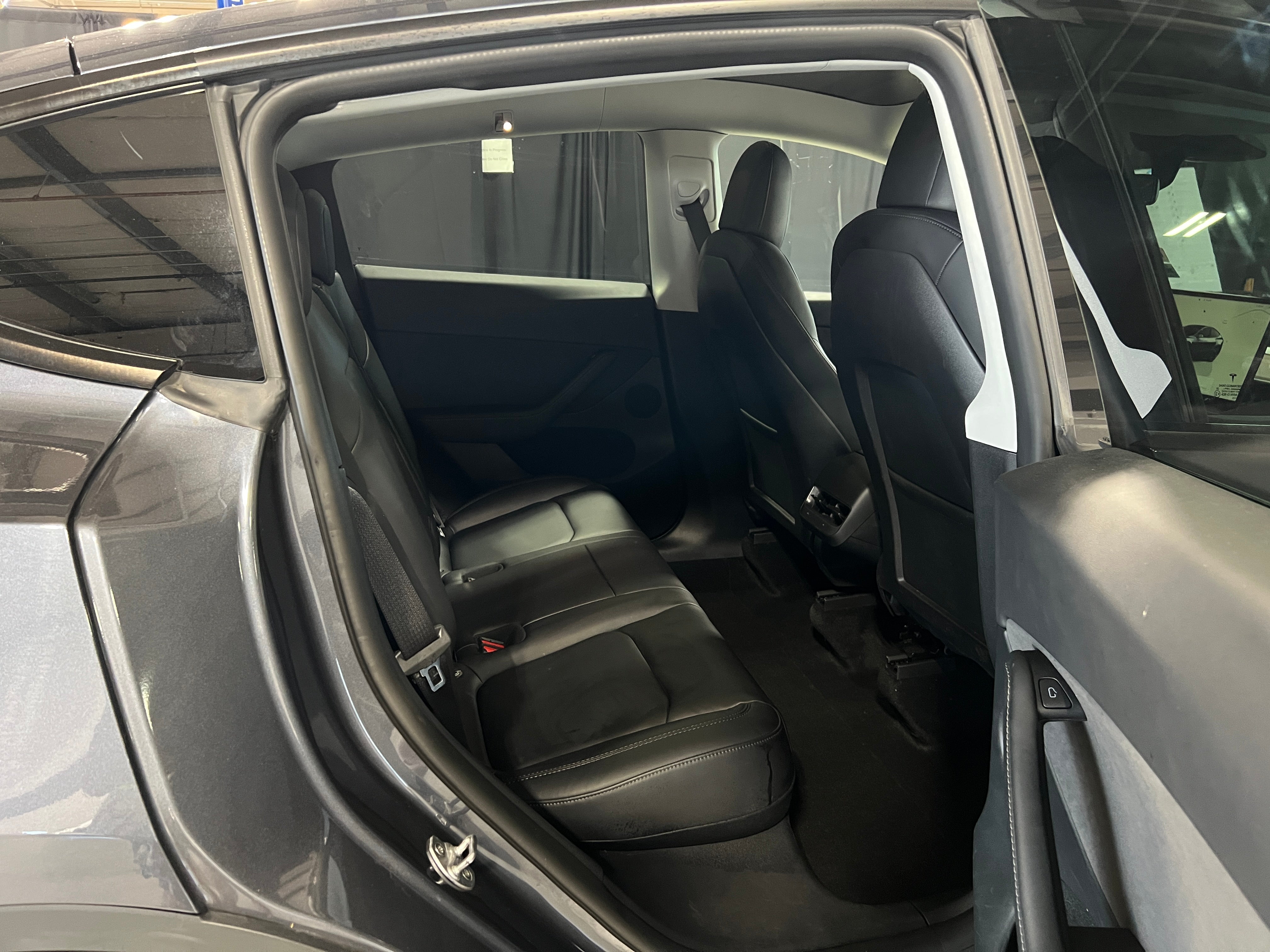 2022 Tesla Model Y Long Range 5