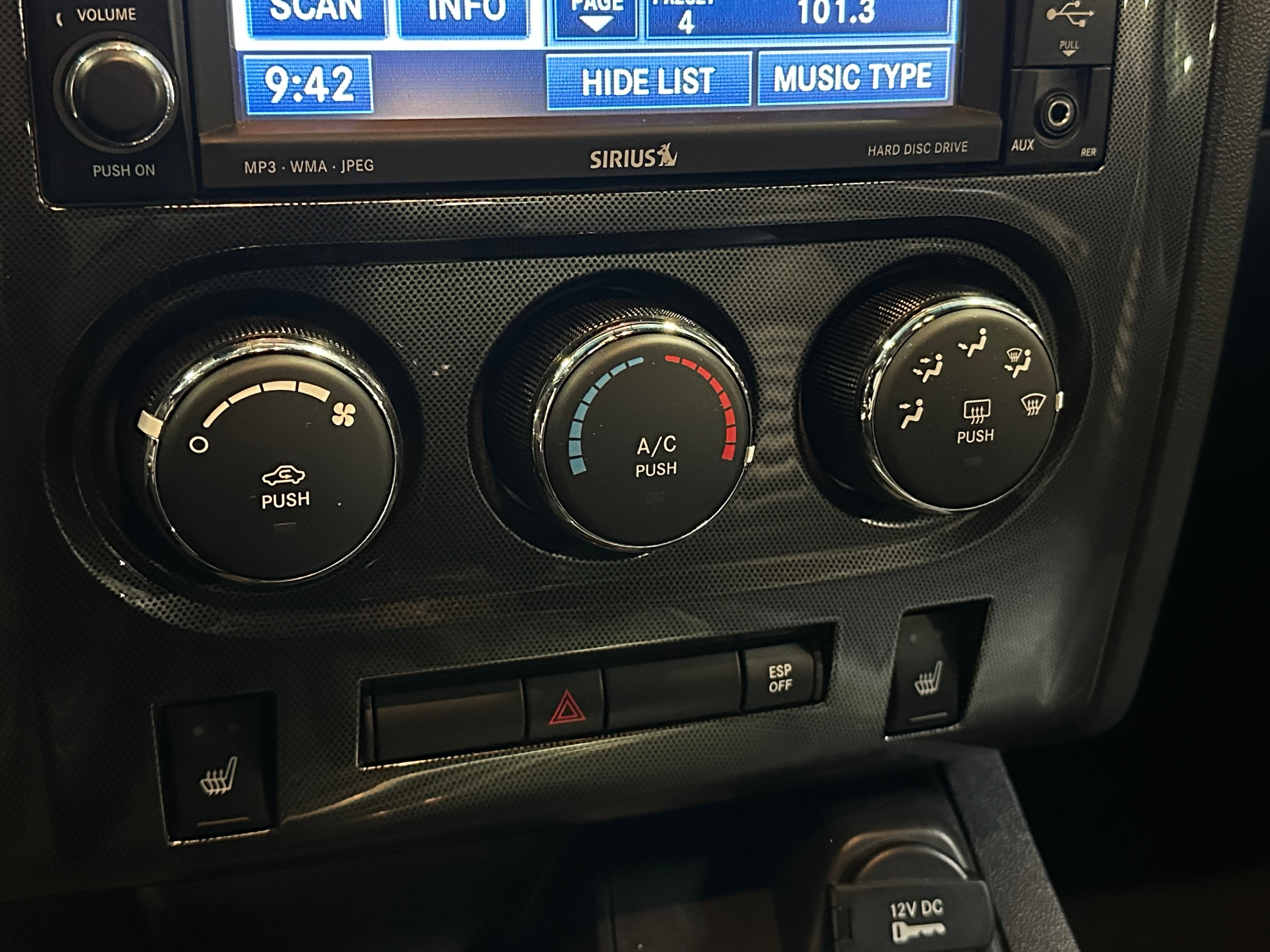 2010 Dodge Challenger R/T 3