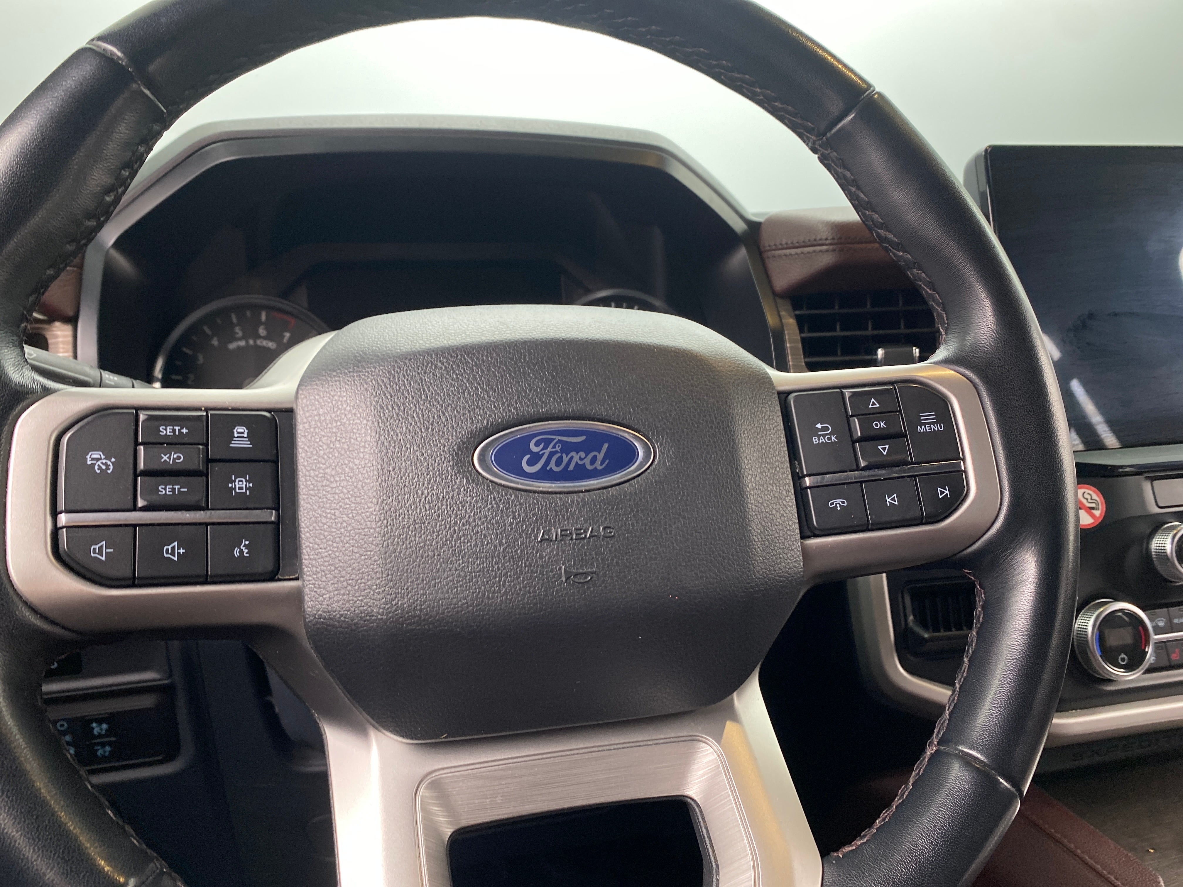 2023 Ford Expedition MAX Limited 4