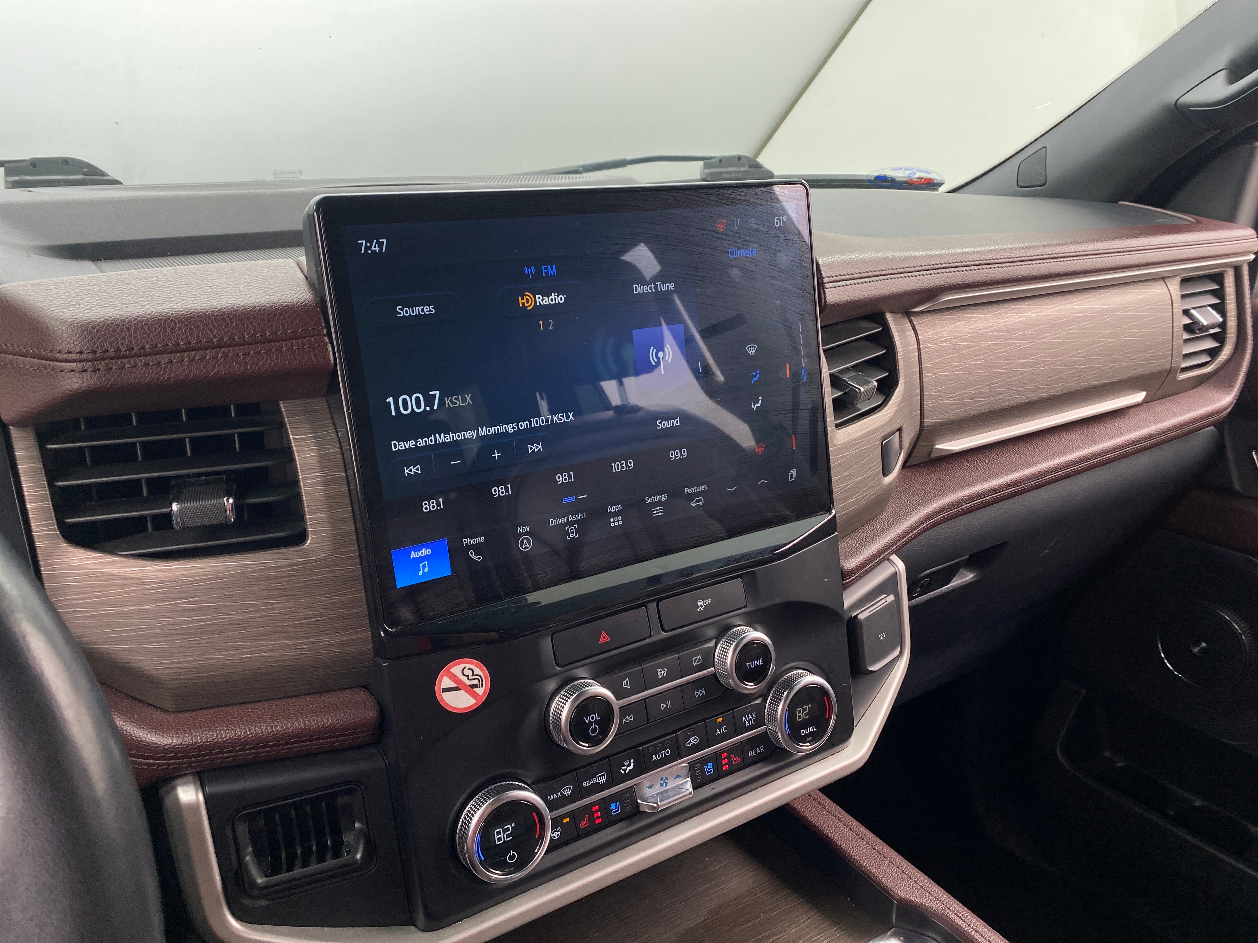 2023 Ford Expedition MAX Limited 3
