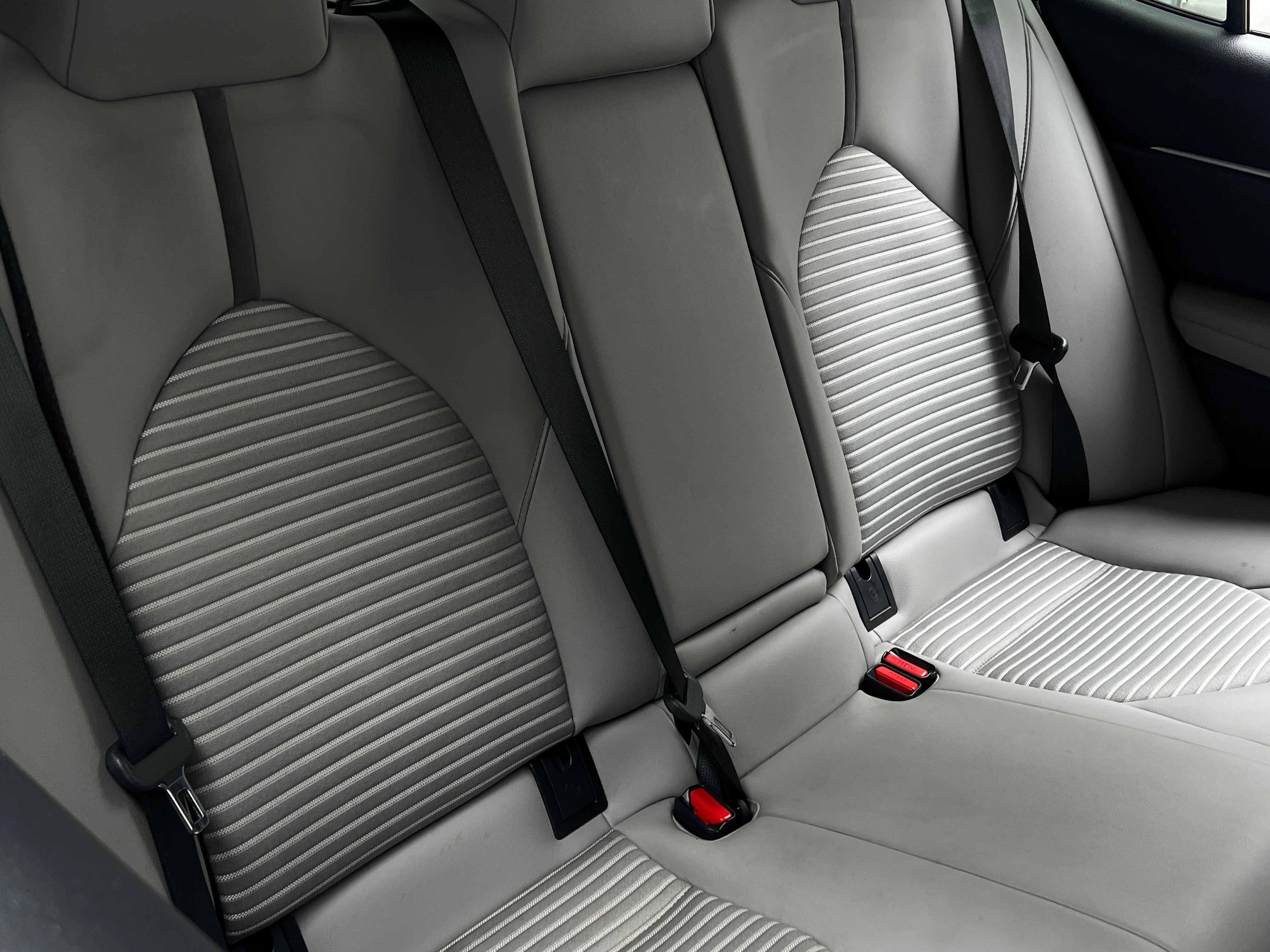 2022 Toyota Camry SE 5