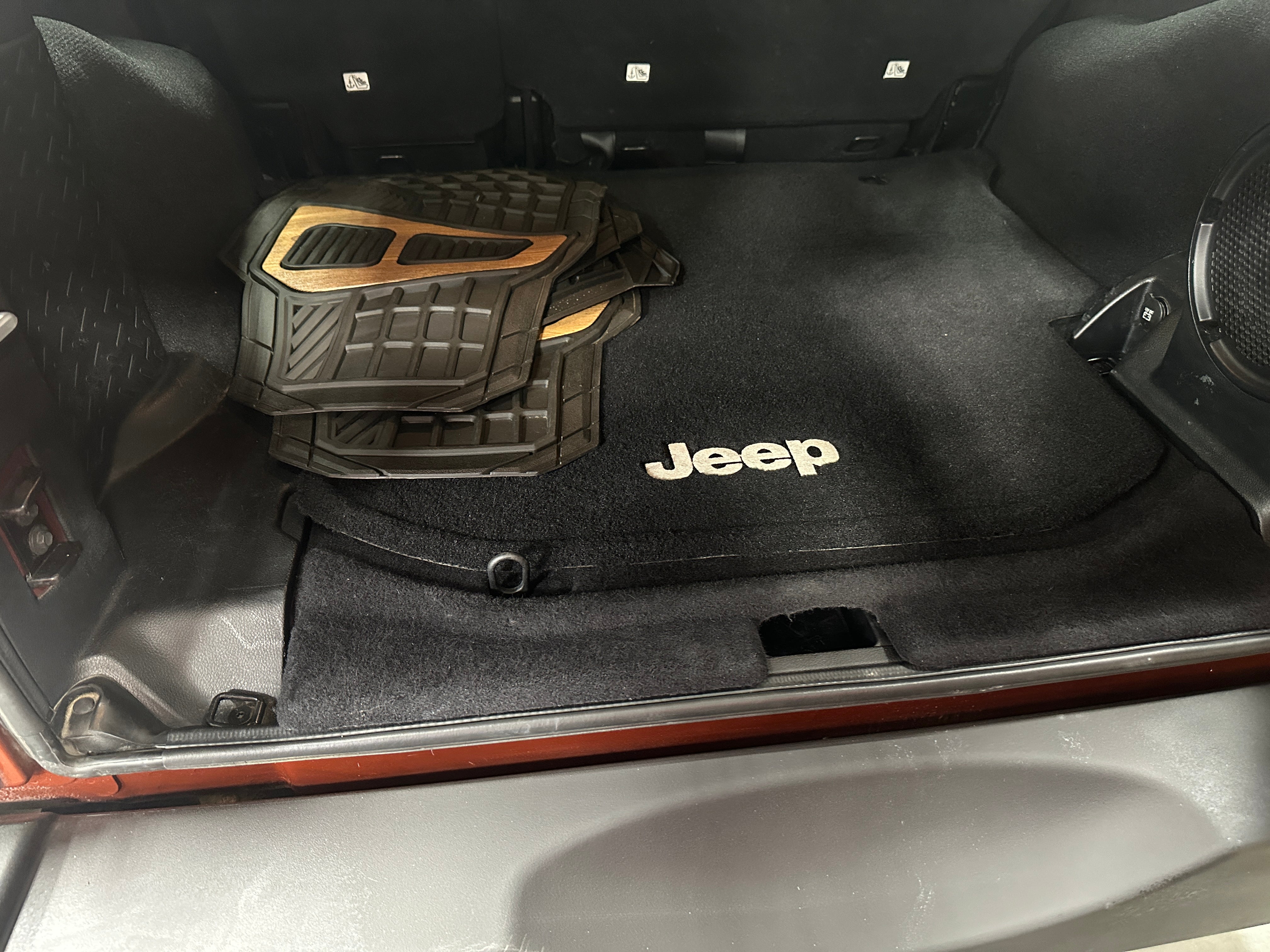 2014 Jeep Wrangler Unlimited Sport 7