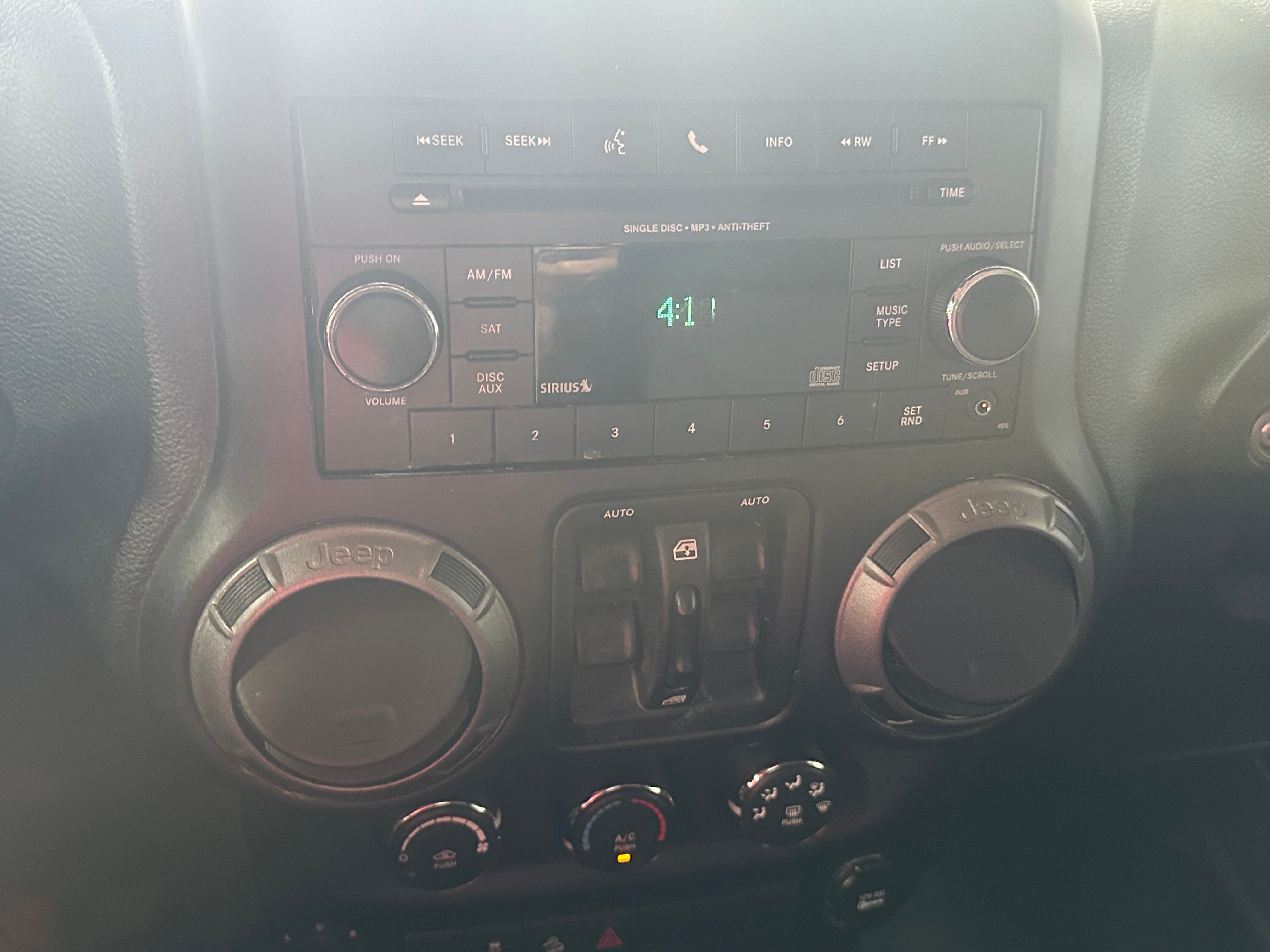 2014 Jeep Wrangler Unlimited Sport 4