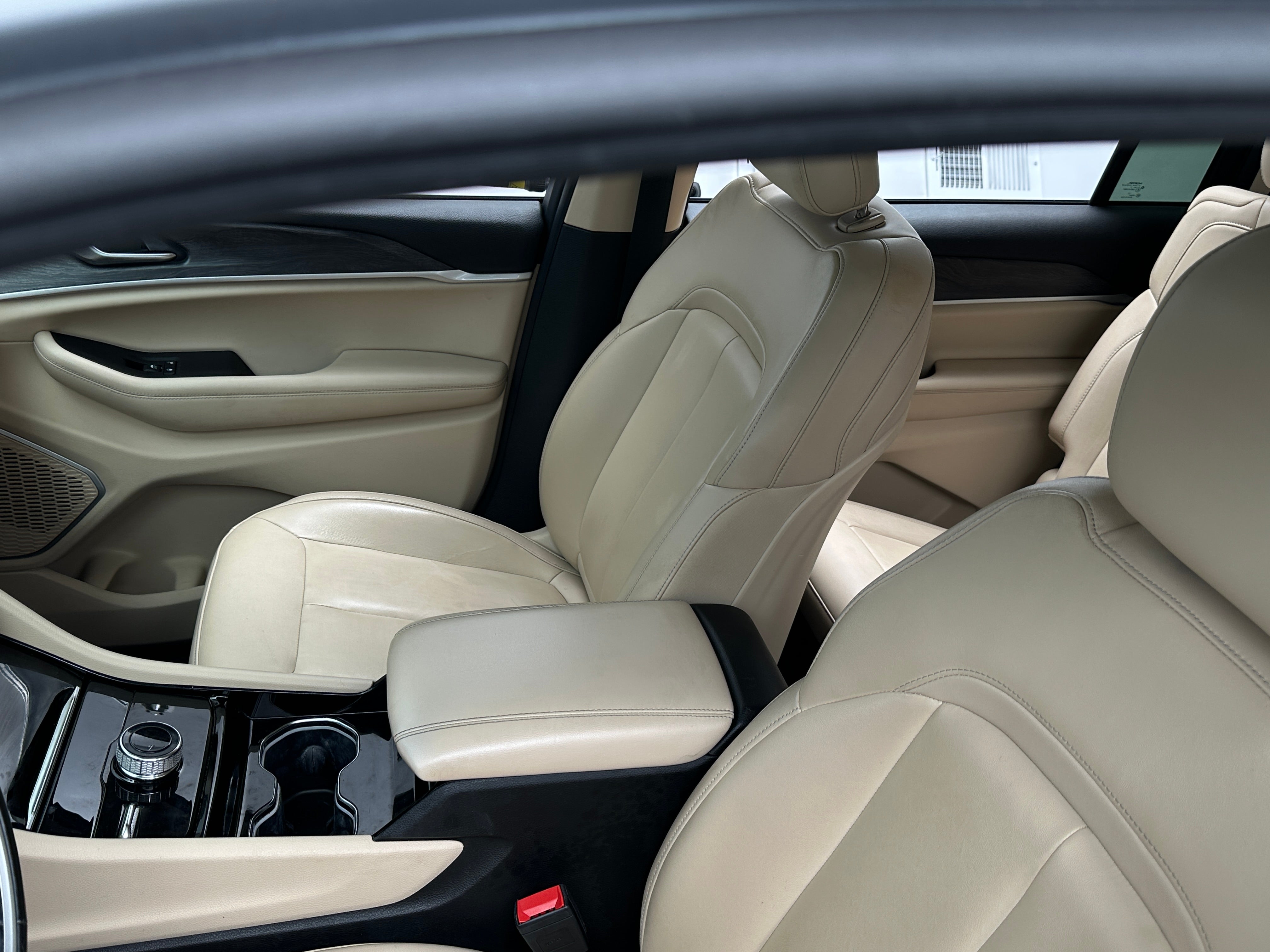 2021 Jeep Grand Cherokee L Limited Edition 2