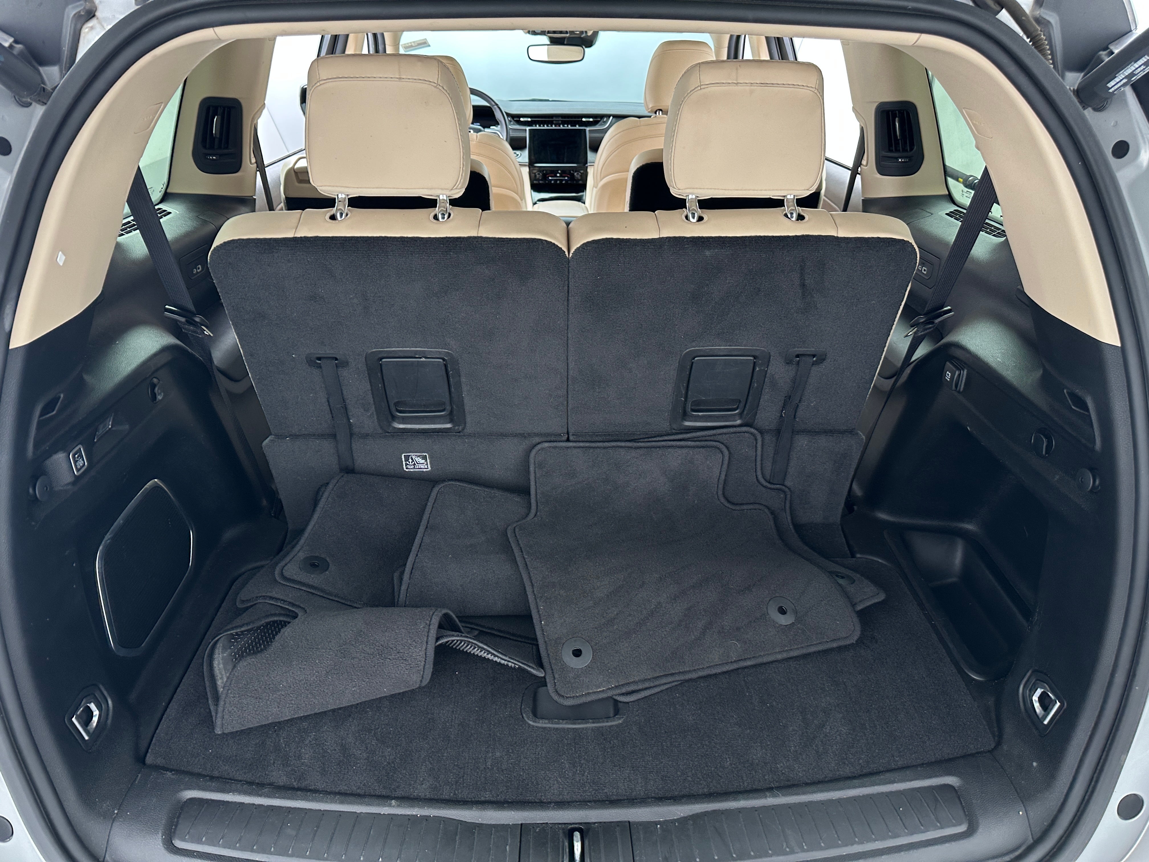 2021 Jeep Grand Cherokee L Limited Edition 7