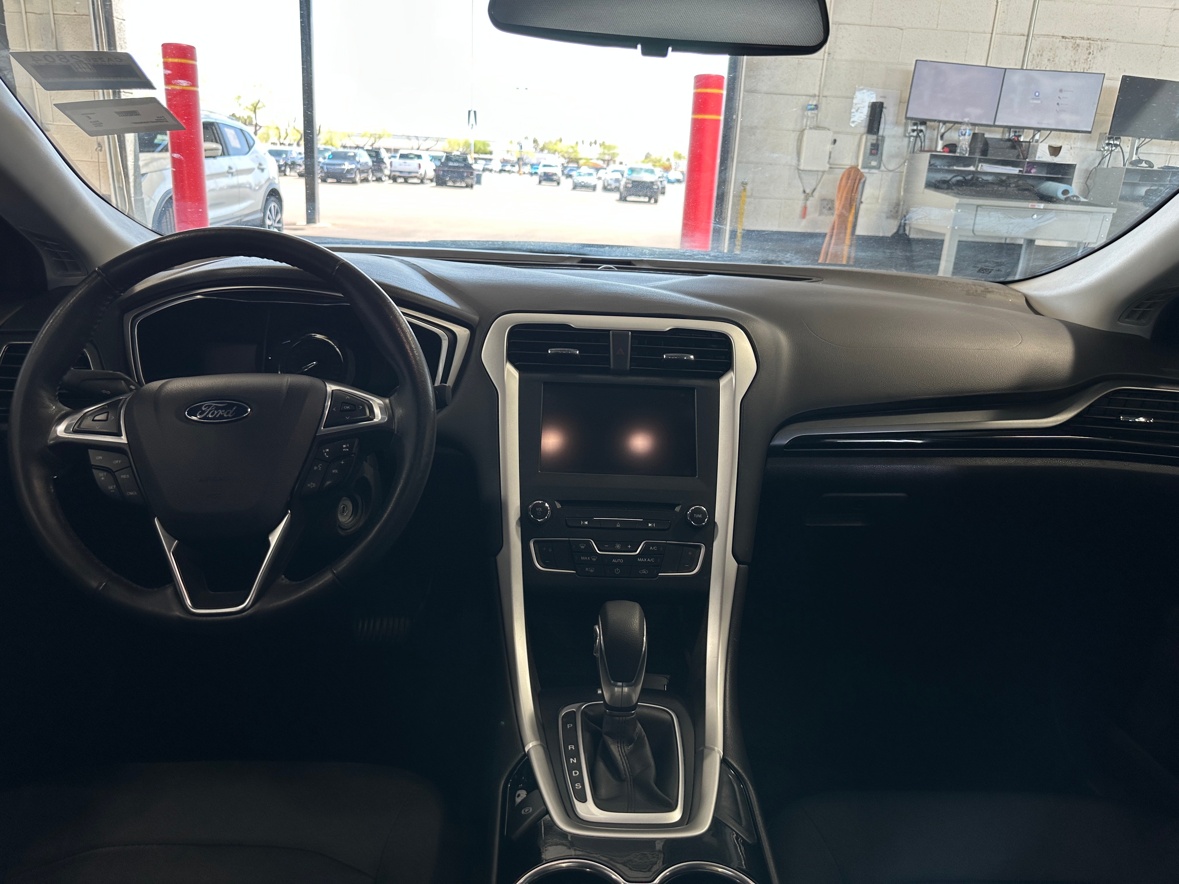 2016 Ford Fusion SE 3