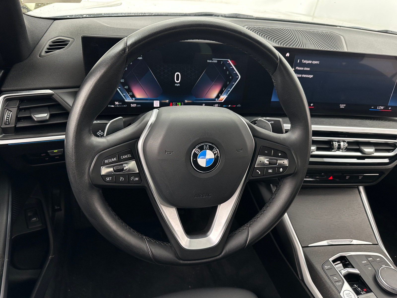 Thumbnail: 2023 BMW 3 Series - 4