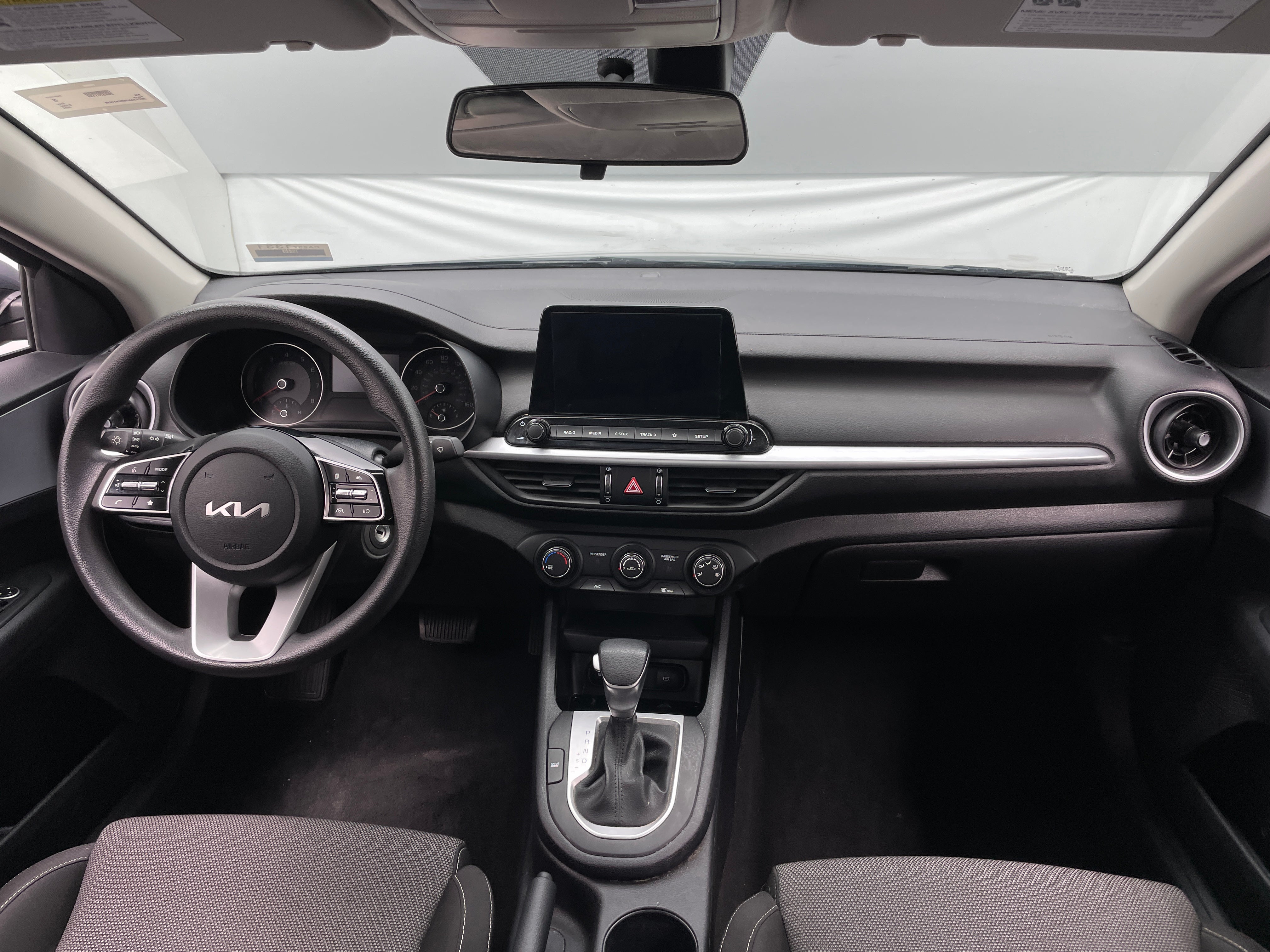 2024 Kia Forte LX 3