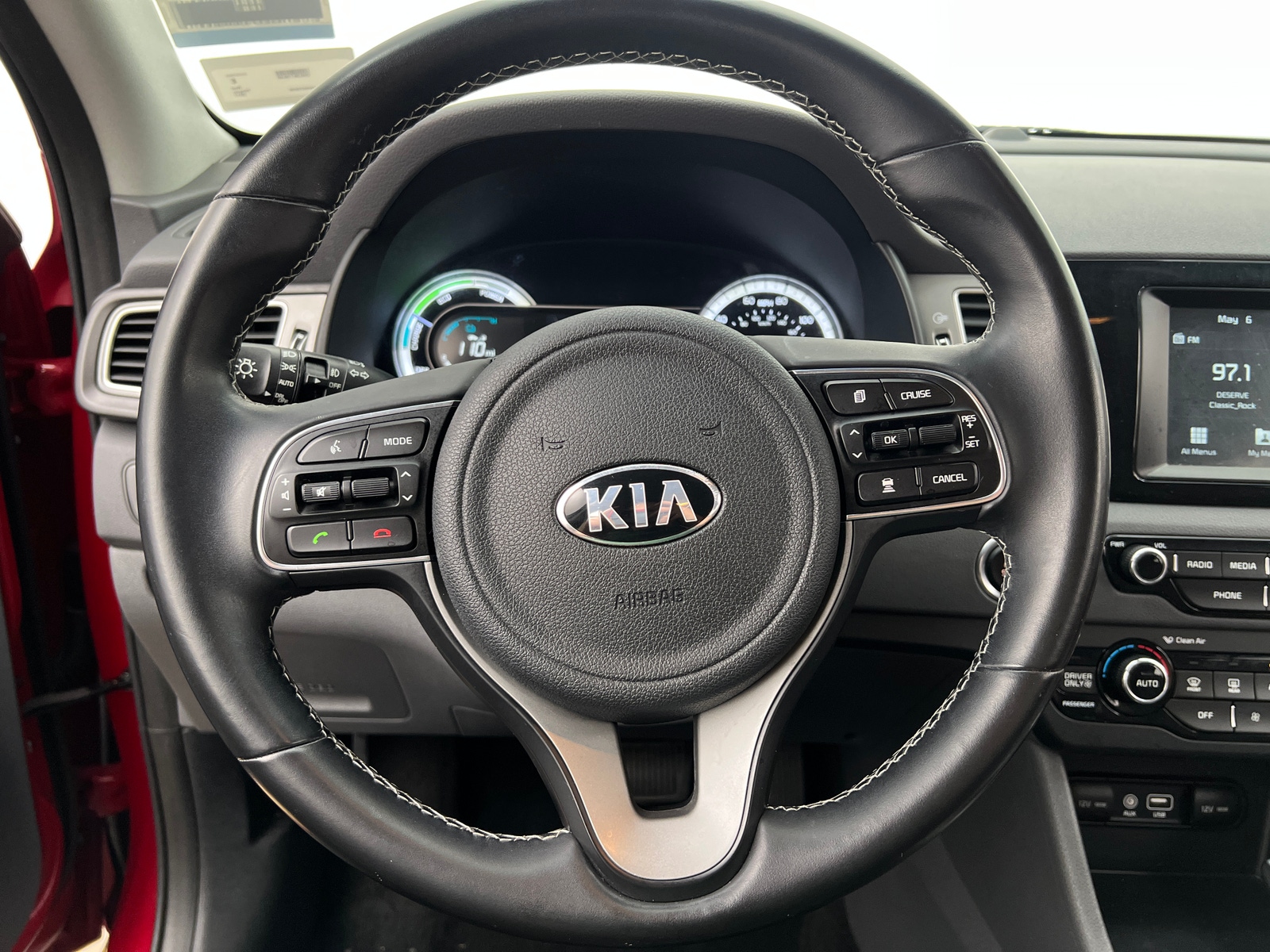 Thumbnail: 2017 Kia Niro - 5