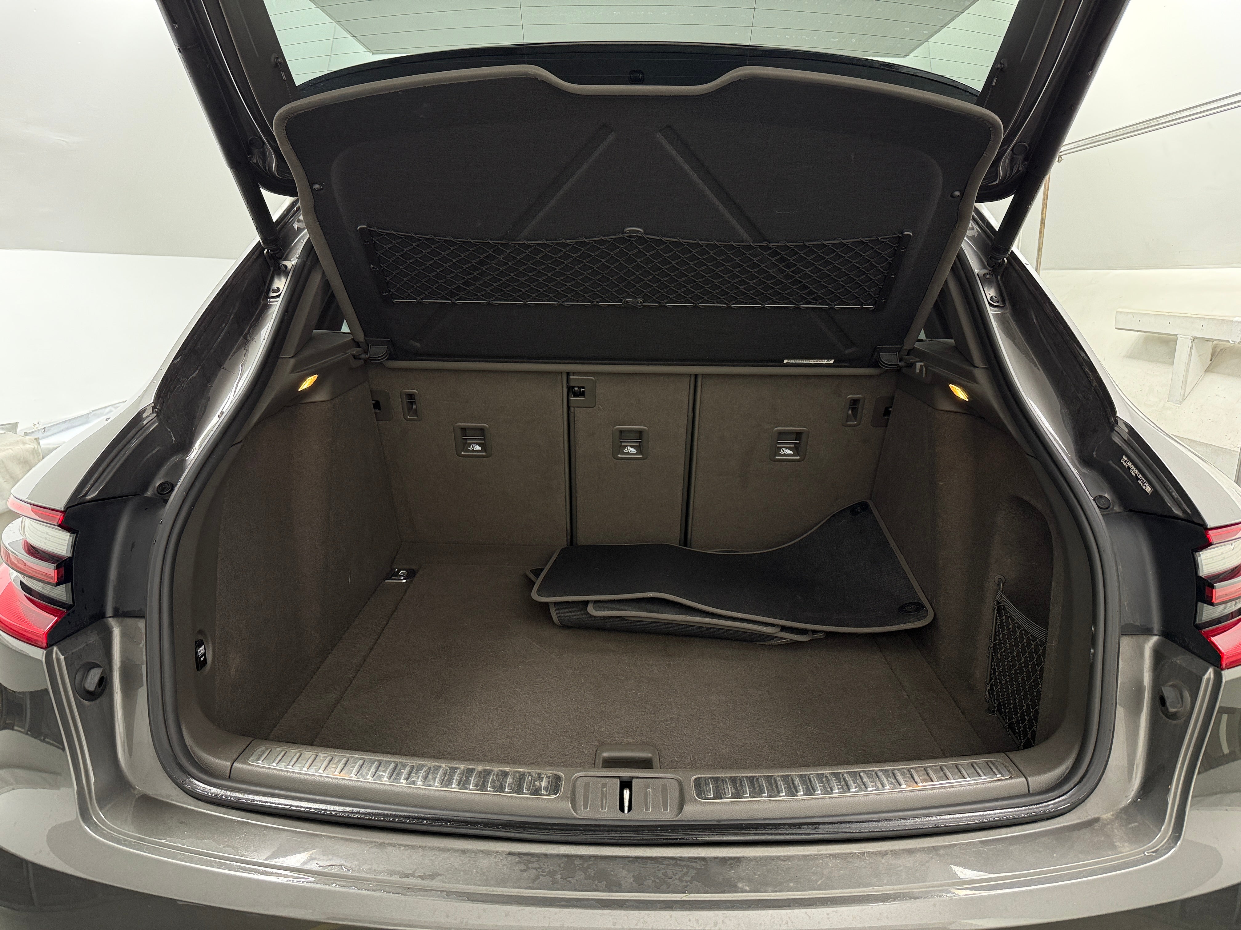 2015 Porsche Macan S 7