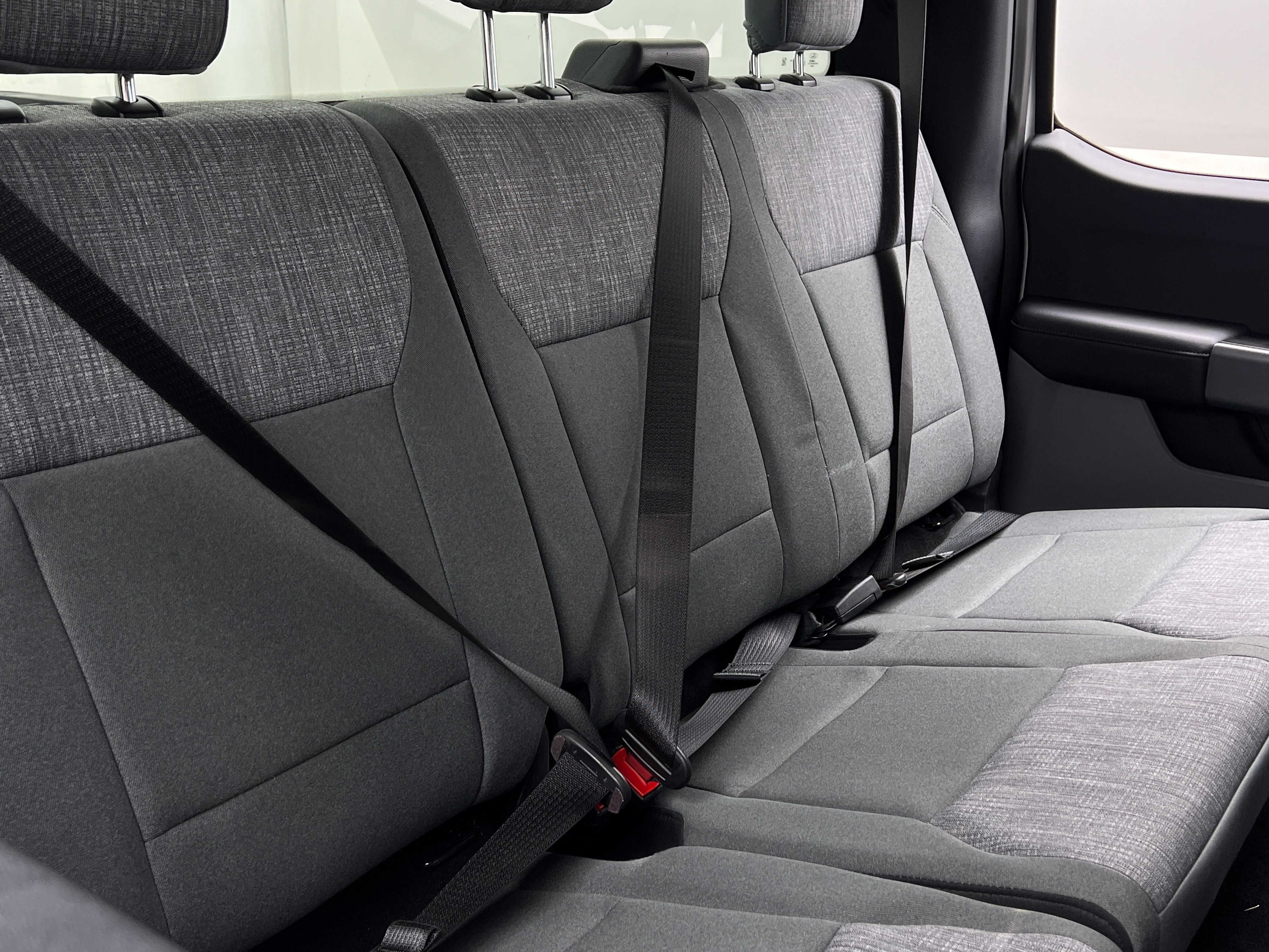 2024 Ford Econoline E-250 6