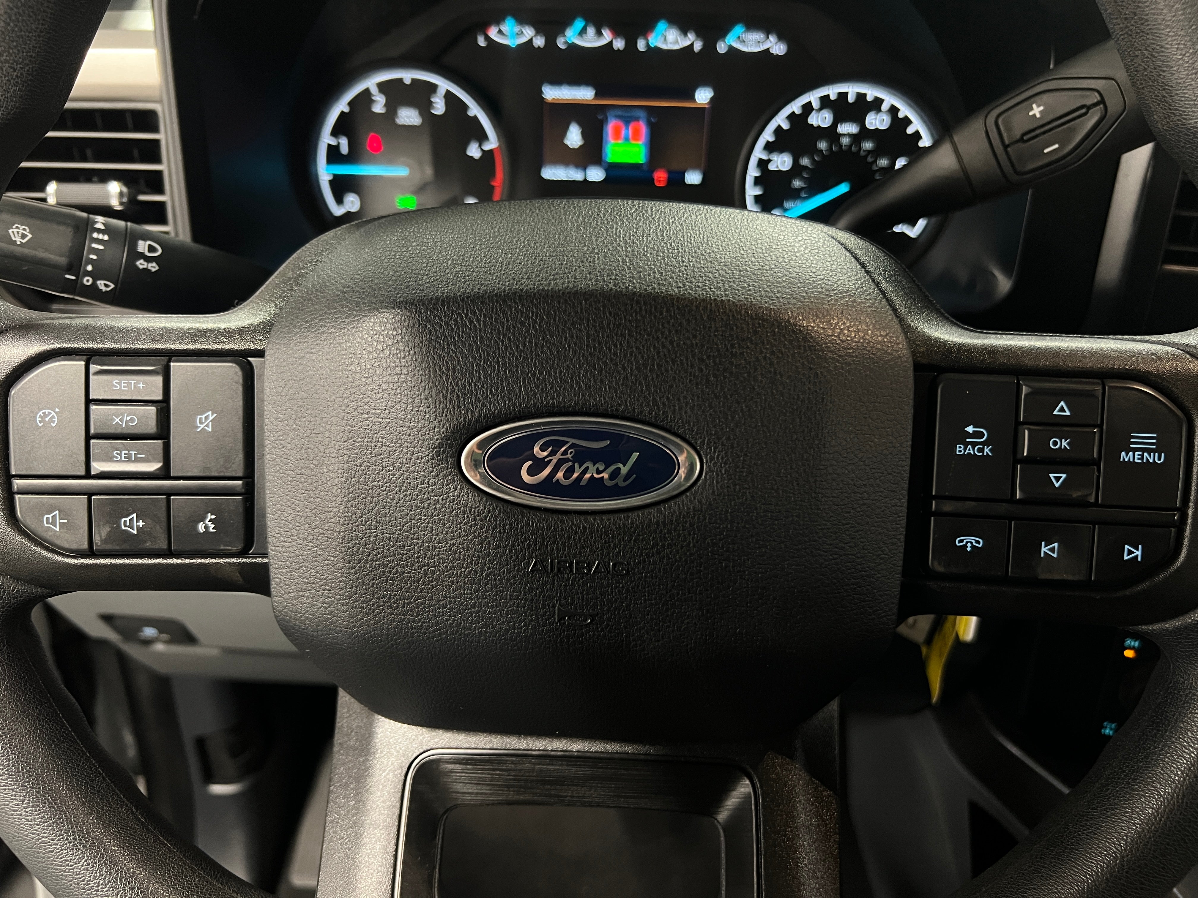 2024 Ford Econoline E-250 5