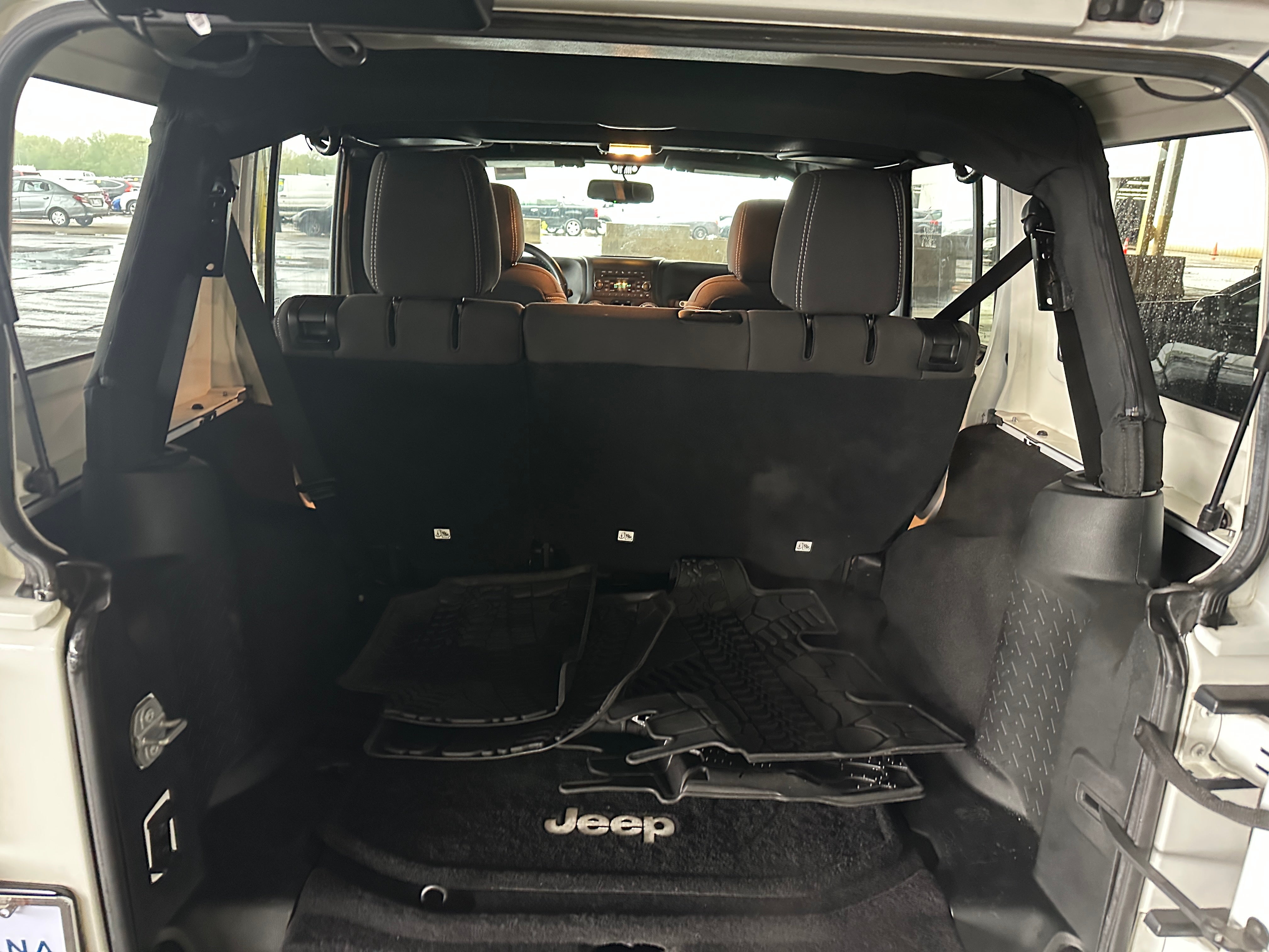 2017 Jeep Wrangler Unlimited Sahara 7