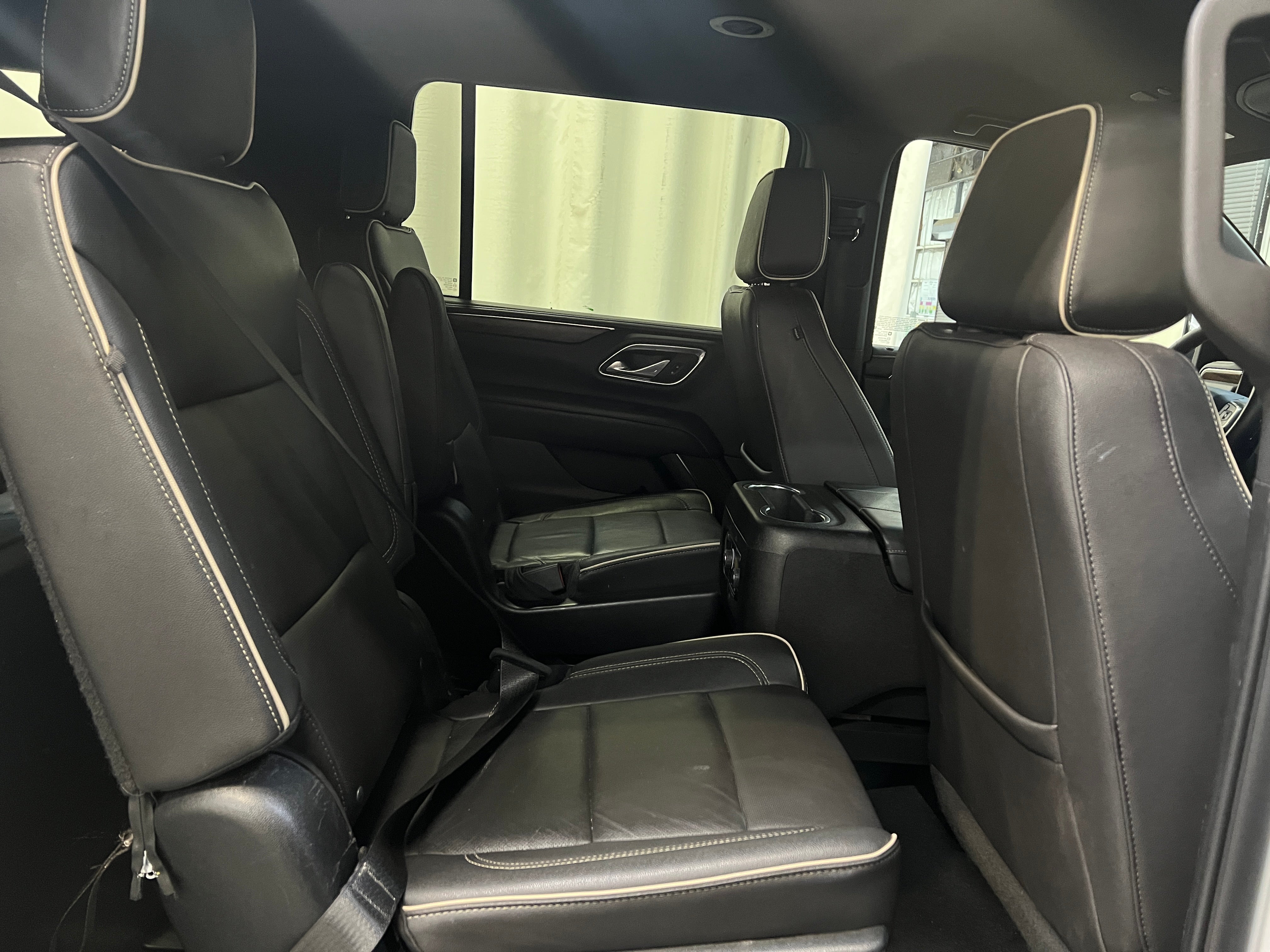 2023 Chevrolet Suburban Premier 5