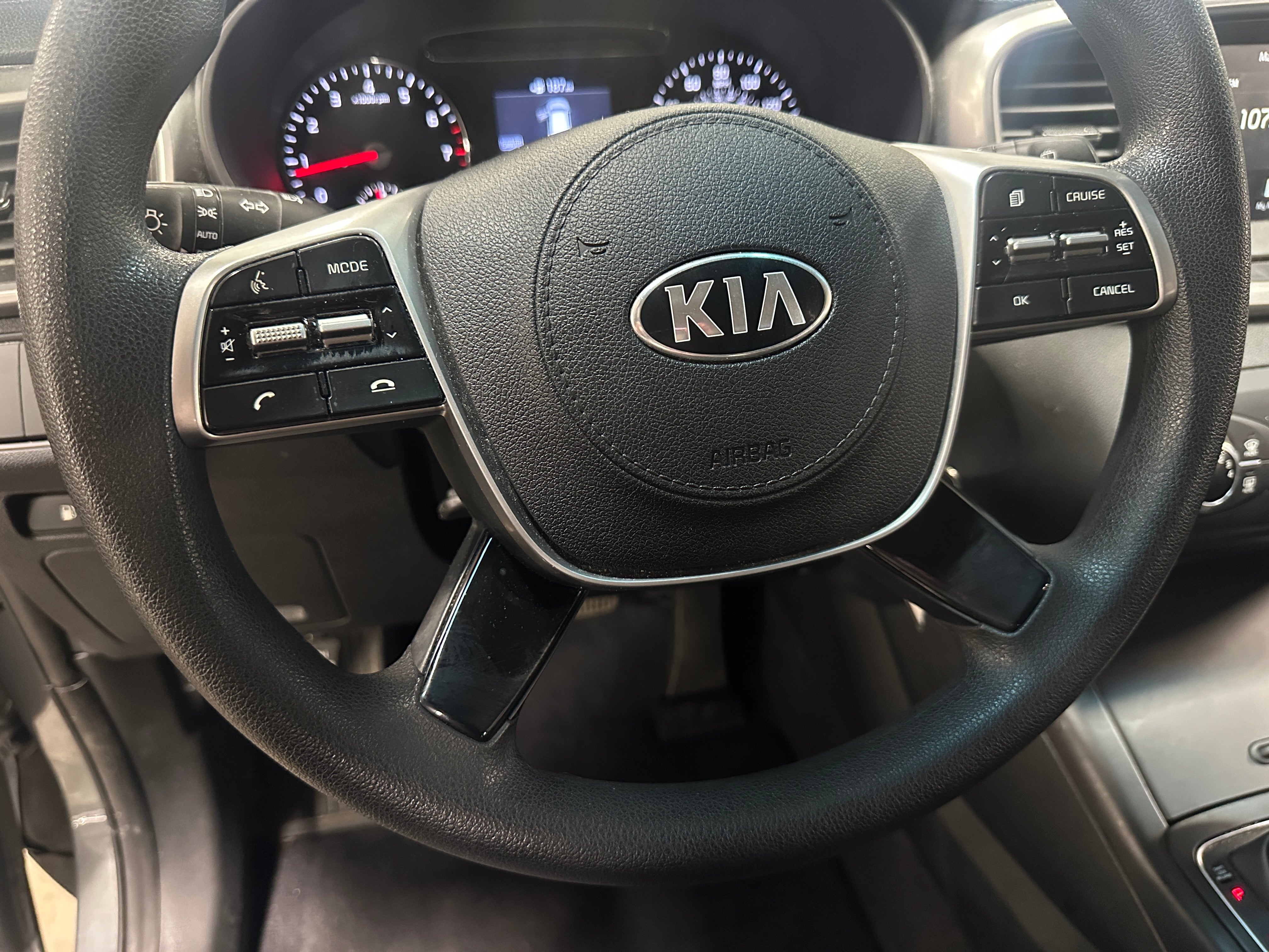 2020 Kia Sorento L 5