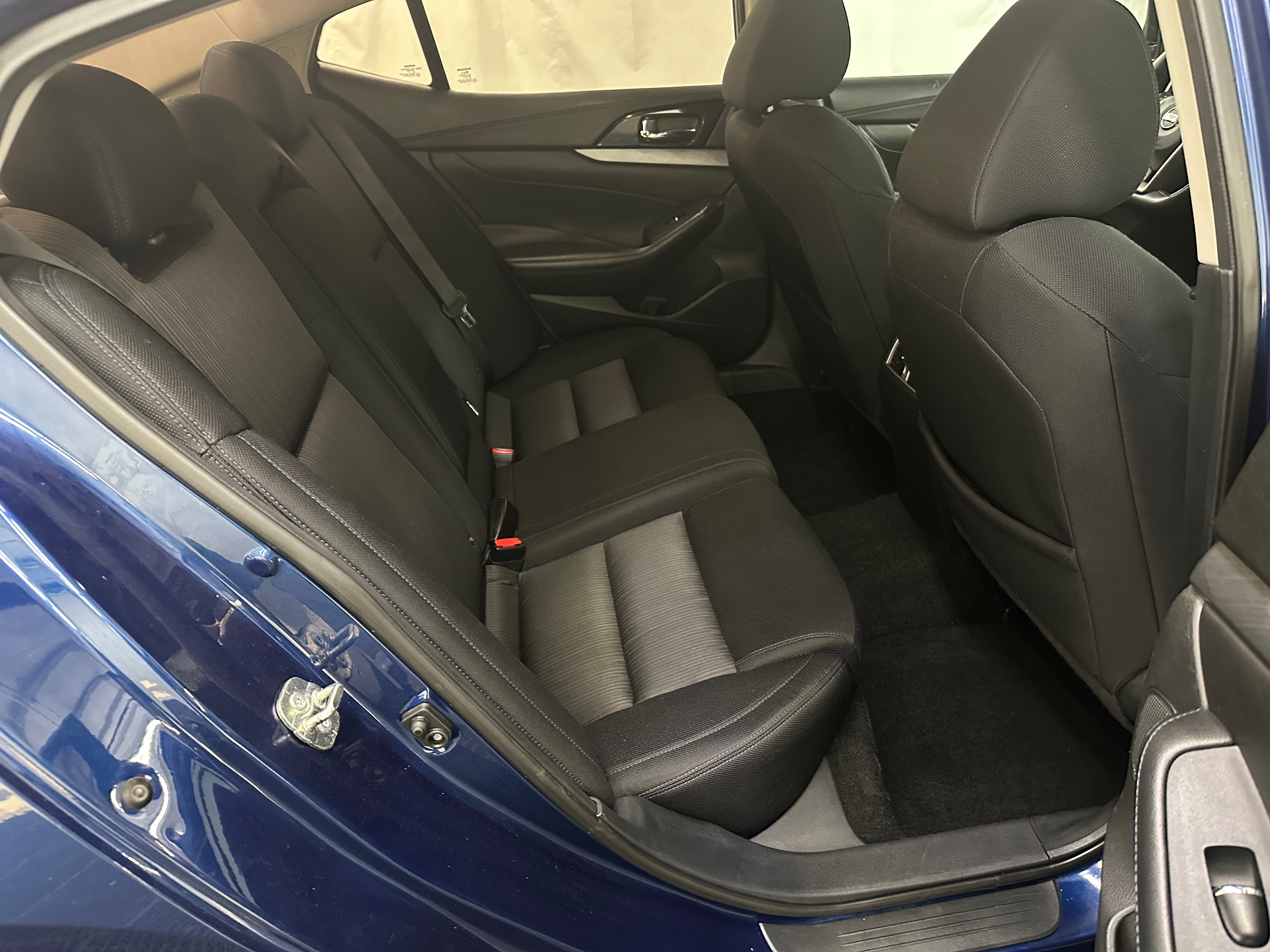 2018 Nissan Maxima S 6