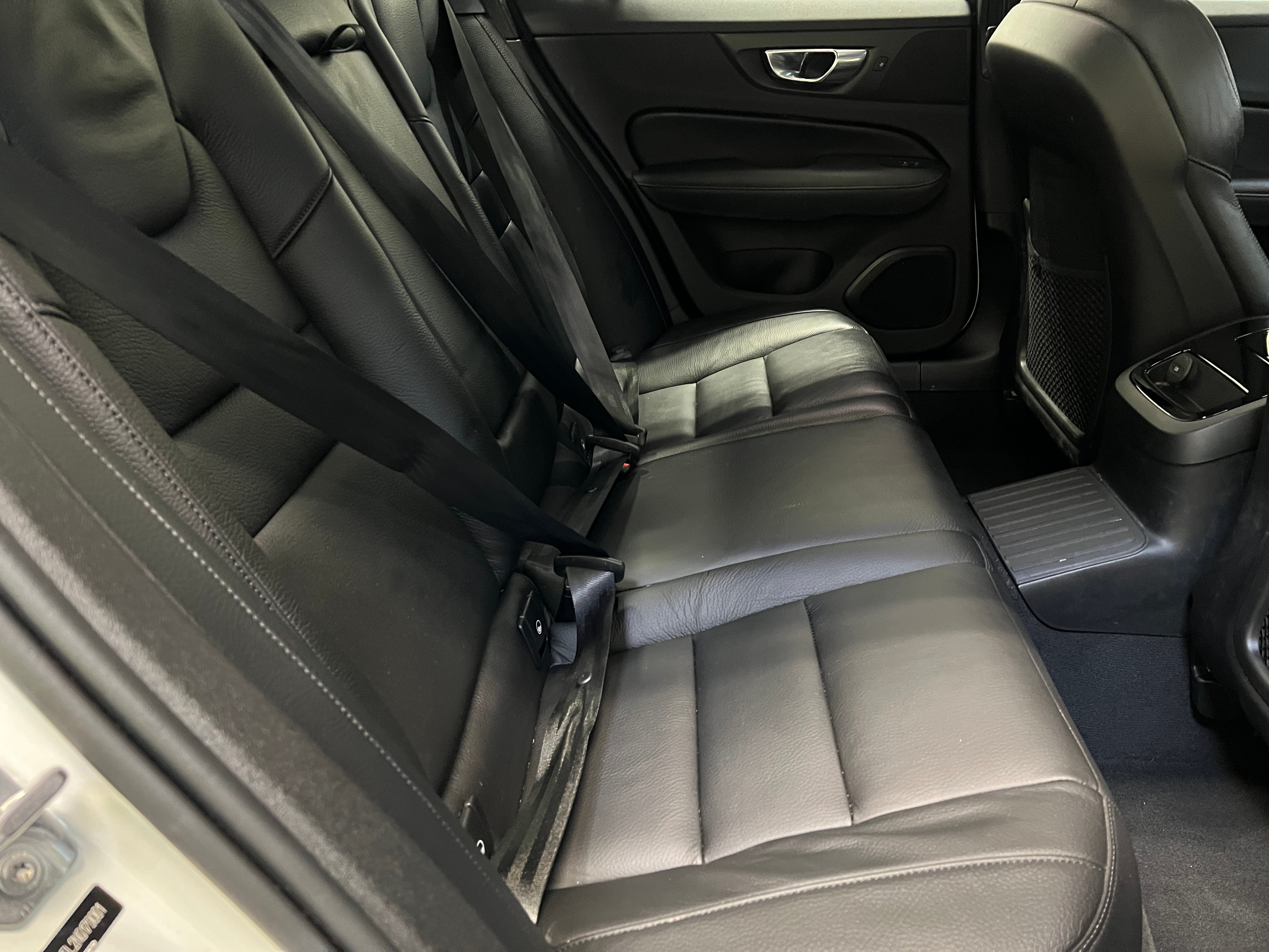 2022 Volvo S60 T8 Inscription 5