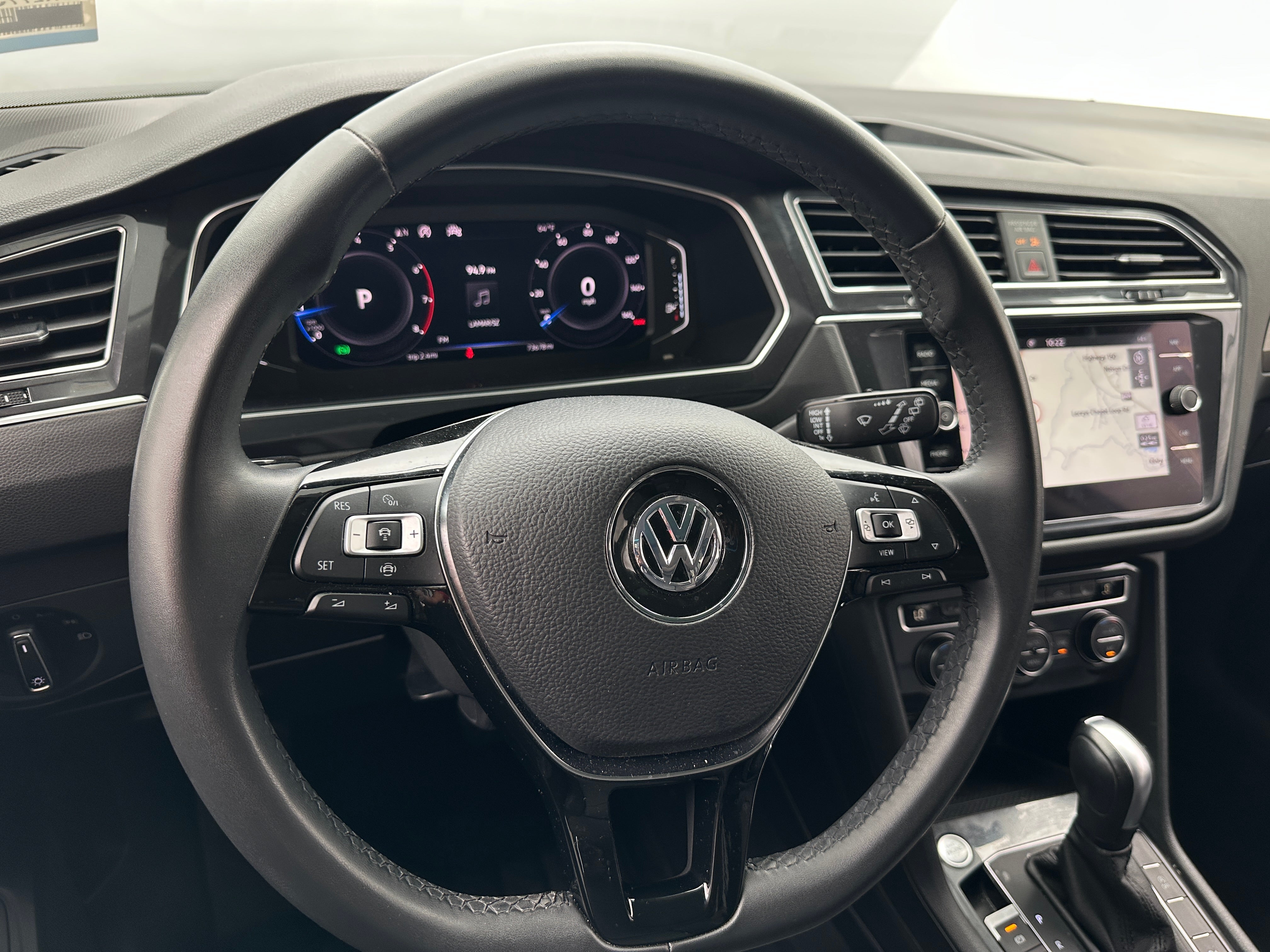 2020 Volkswagen Tiguan SEL 4