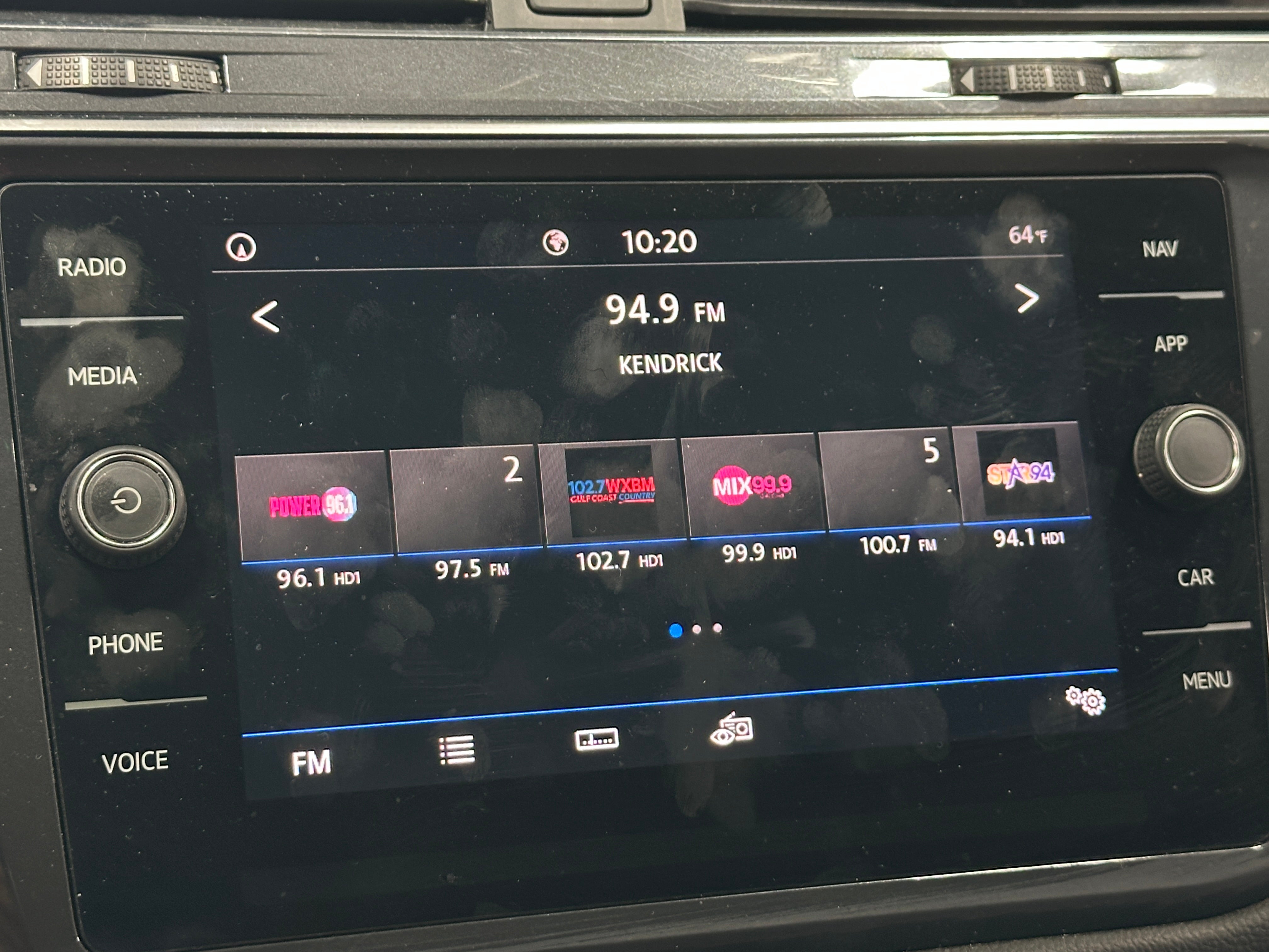 2020 Volkswagen Tiguan SEL 3