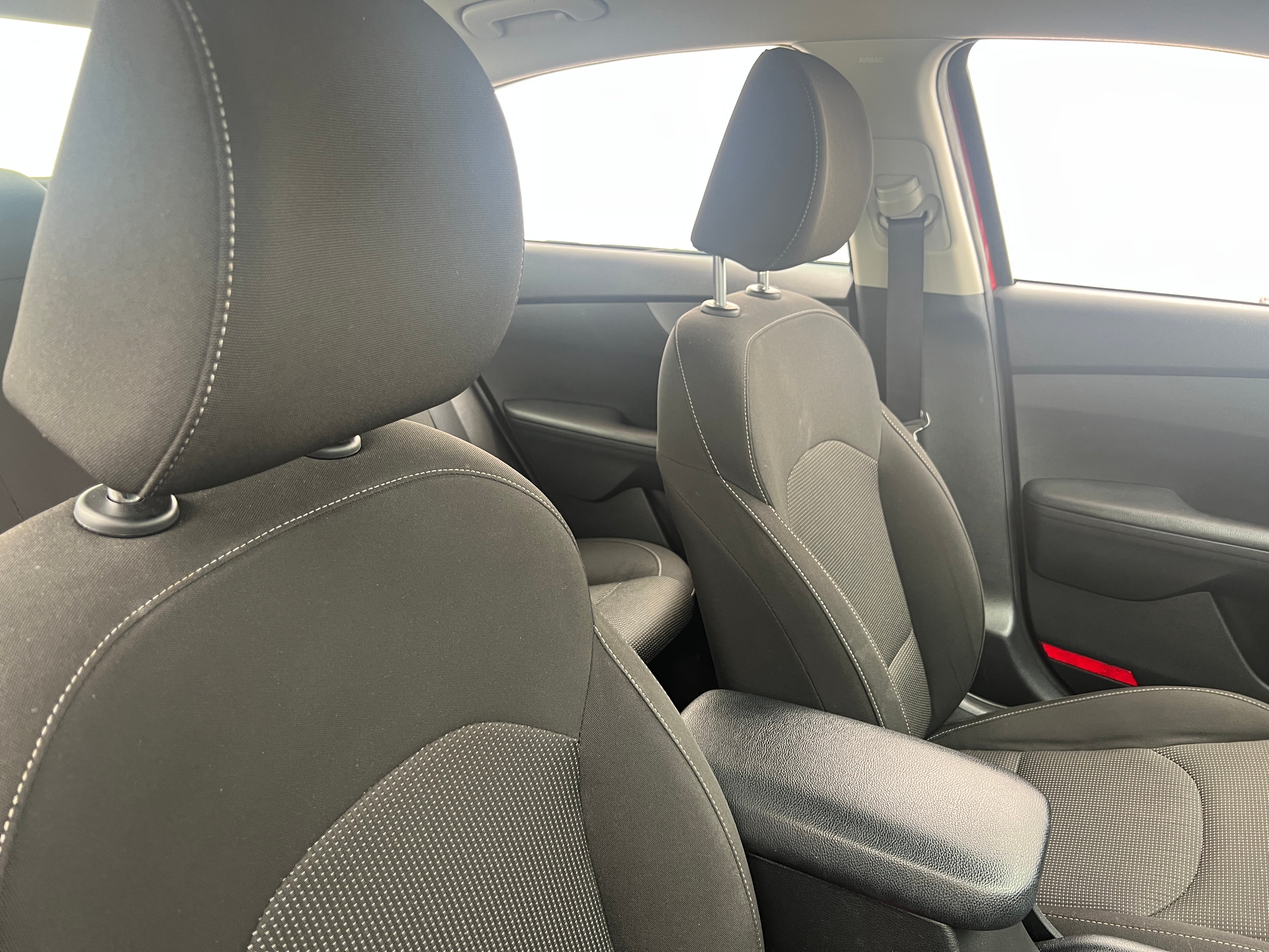 2021 Kia Forte LXS 2
