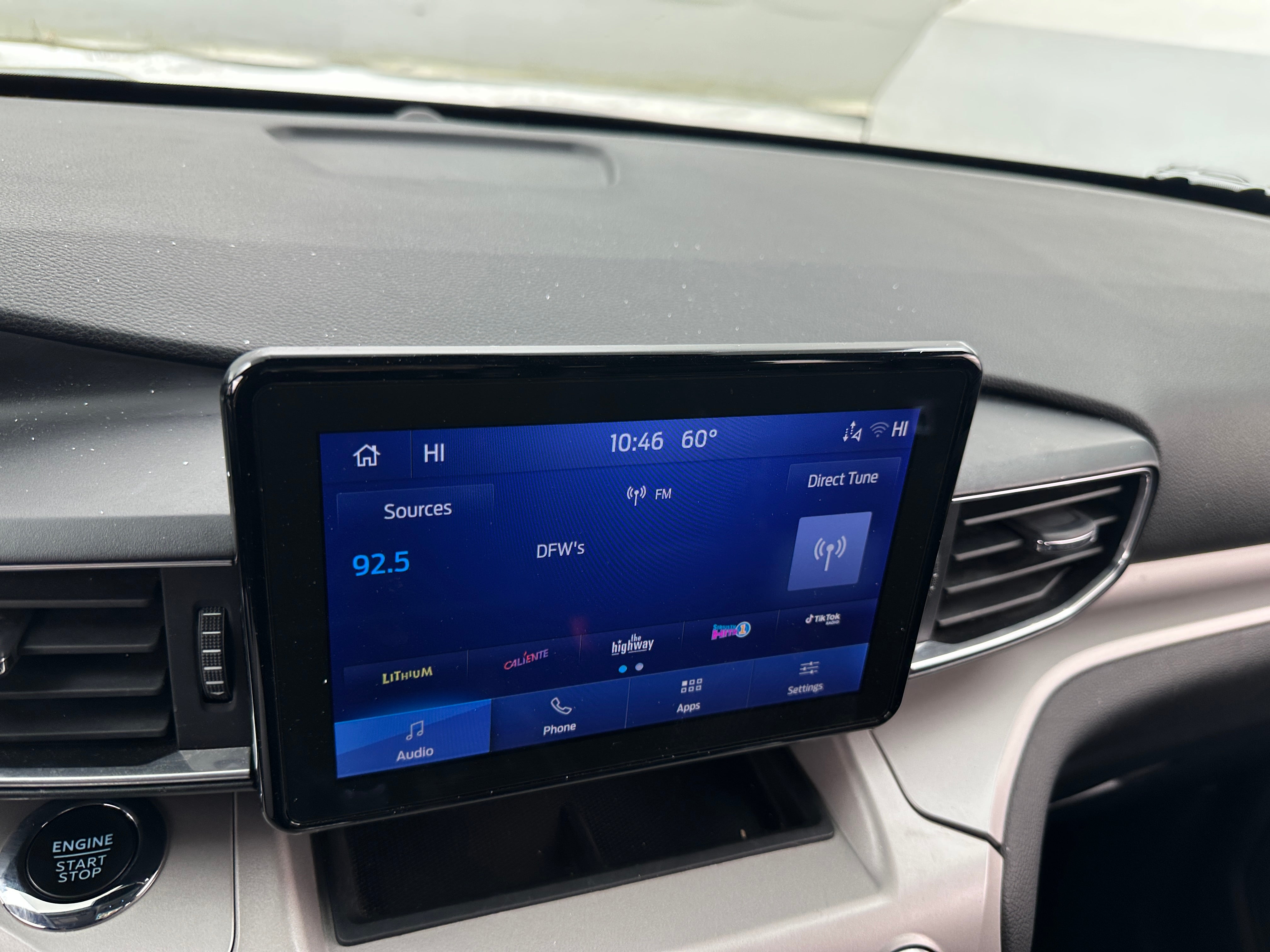 2023 Ford Explorer XLT 3