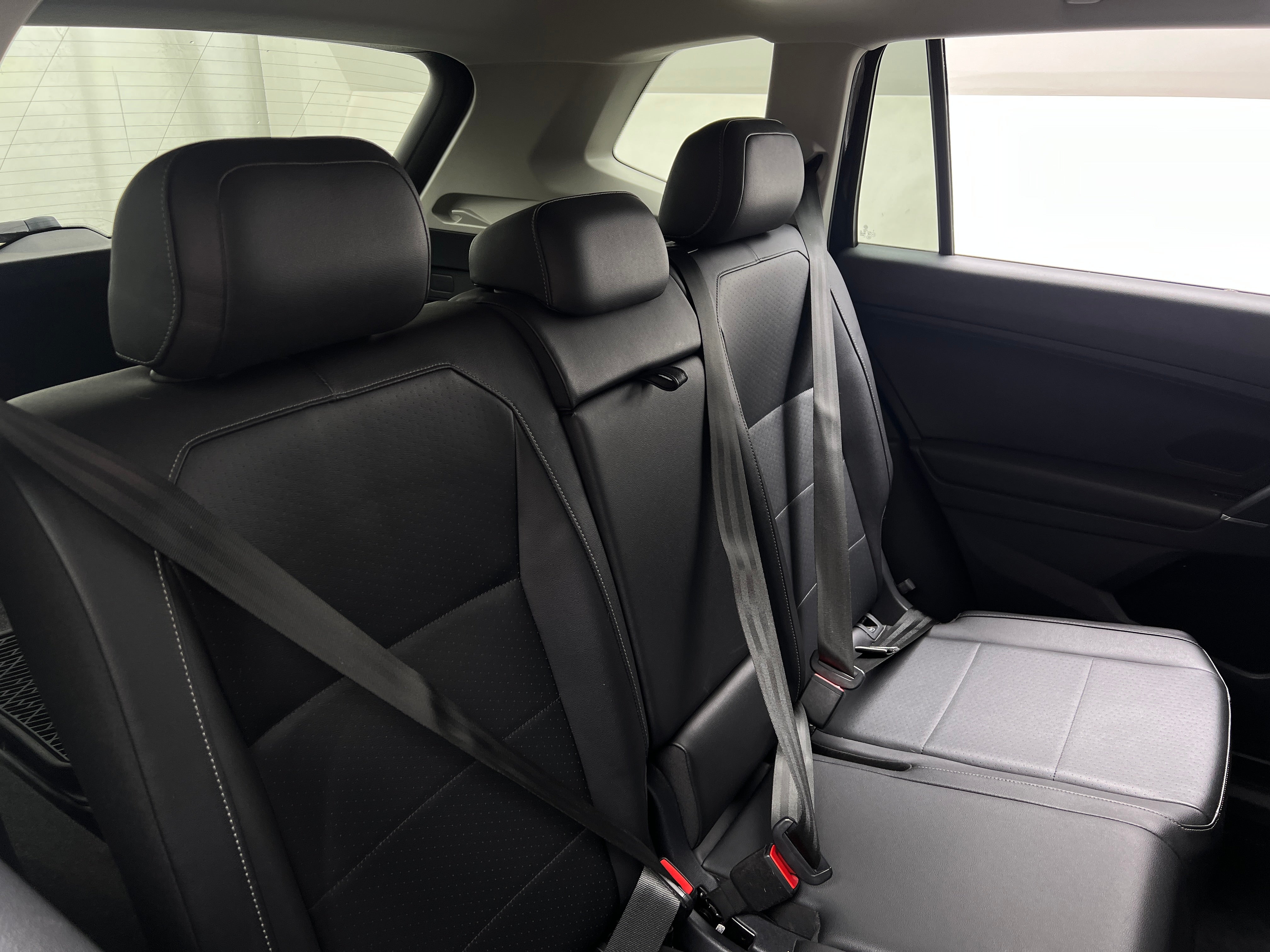 2018 Volkswagen Tiguan SEL 5
