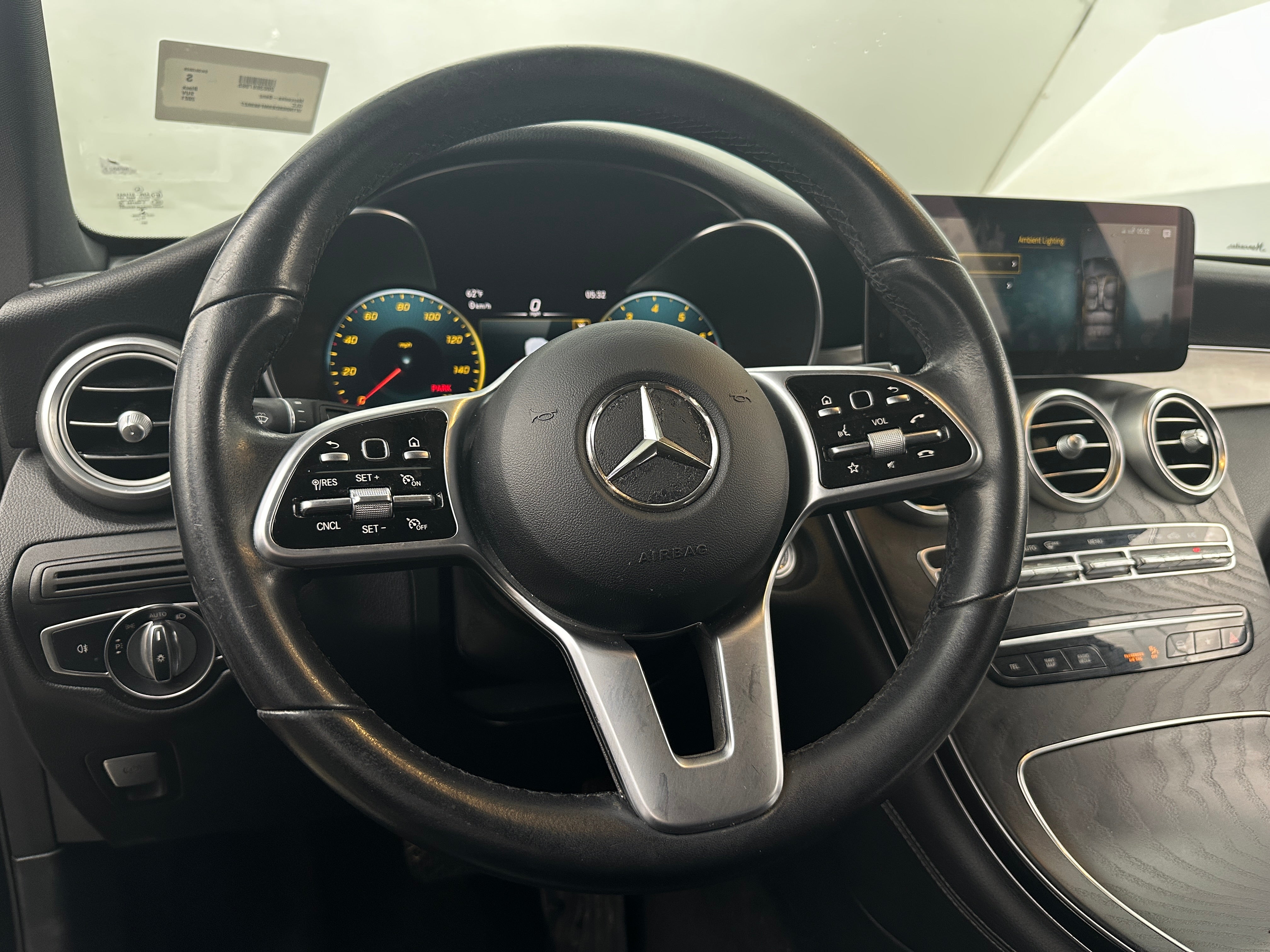 2021 Mercedes-Benz GLC 300 4