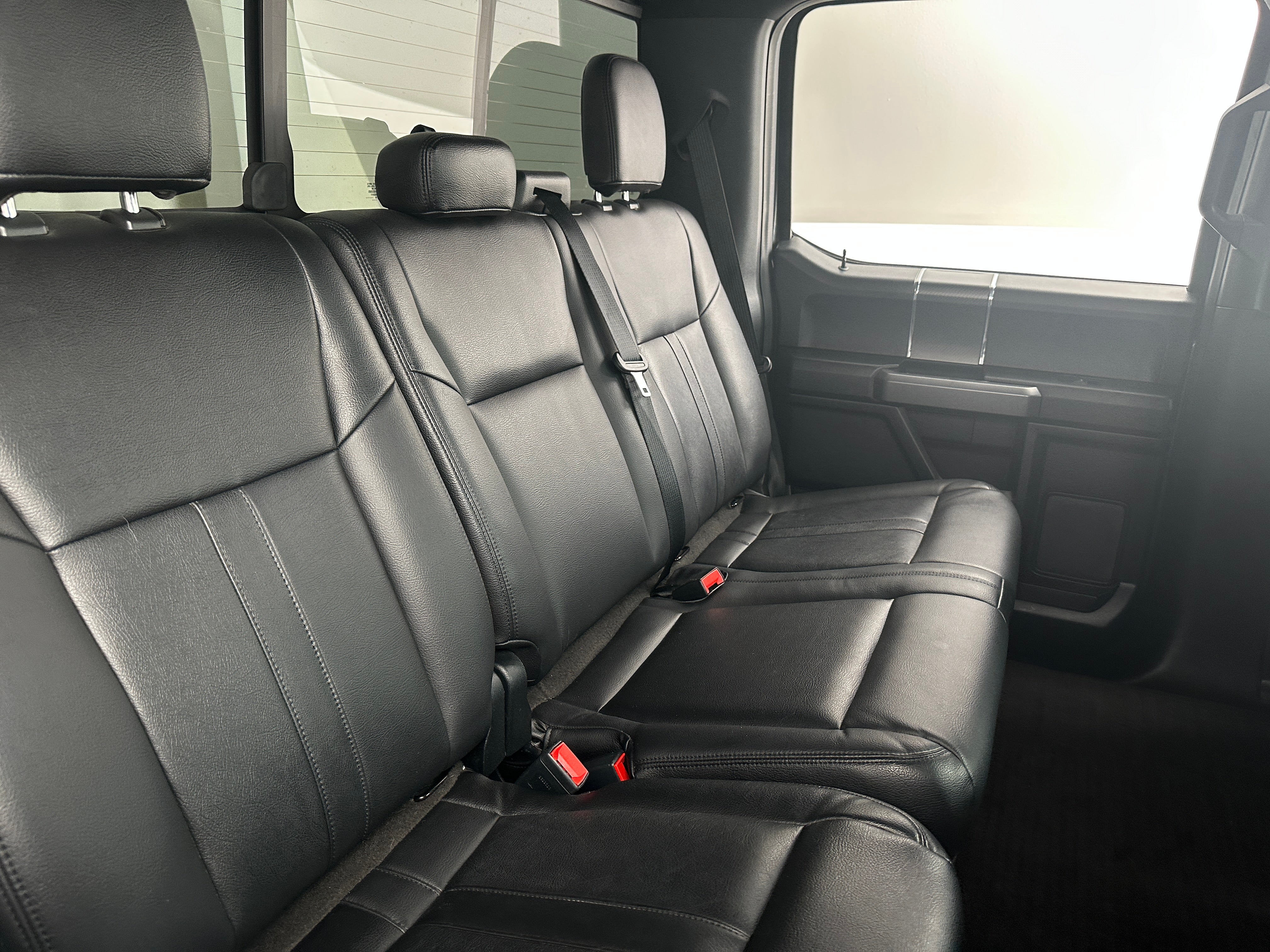 2020 Ford Econoline E-150 5