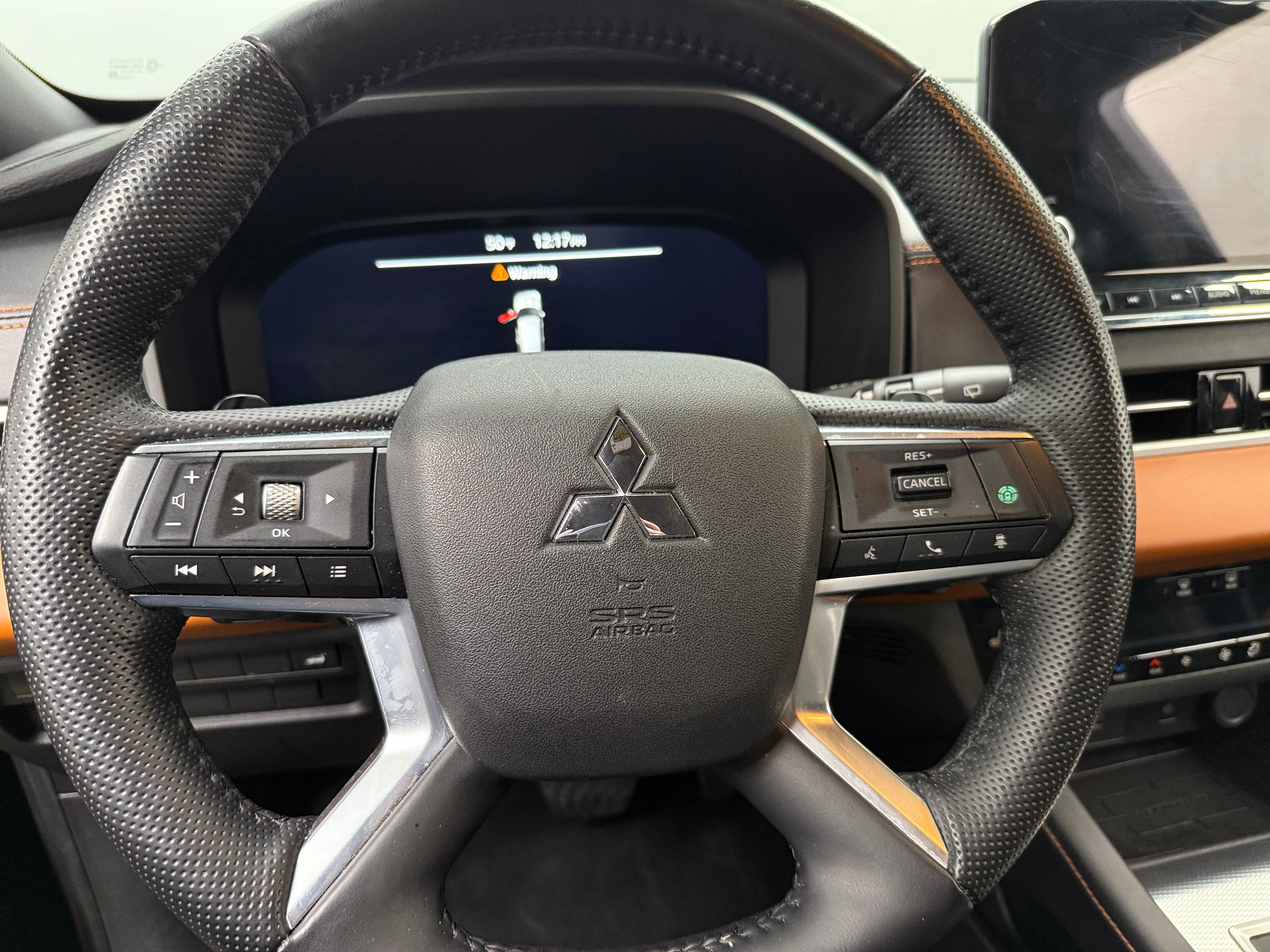 2022 Mitsubishi Outlander SEL 4