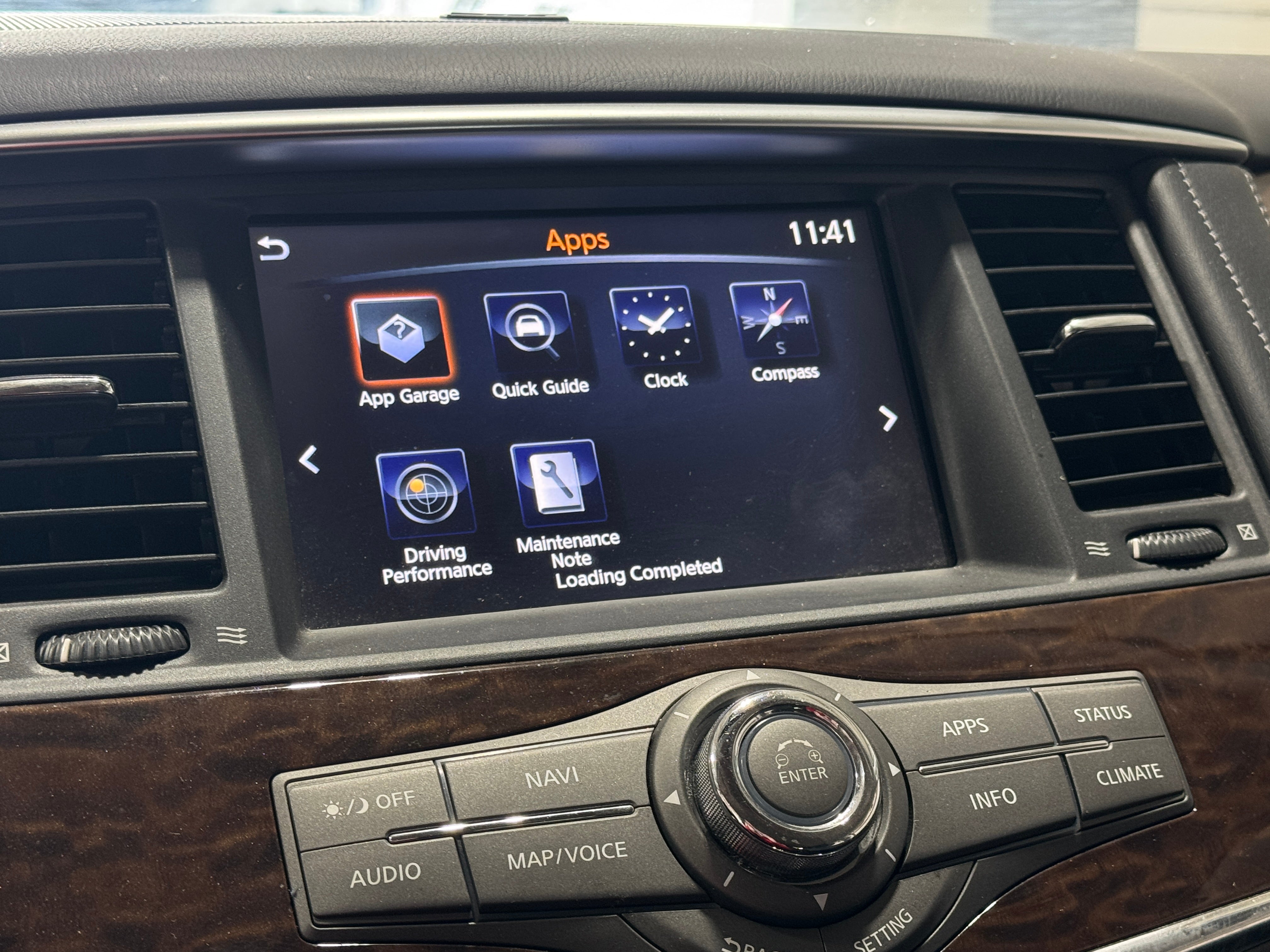 2020 Nissan Armada SV 4