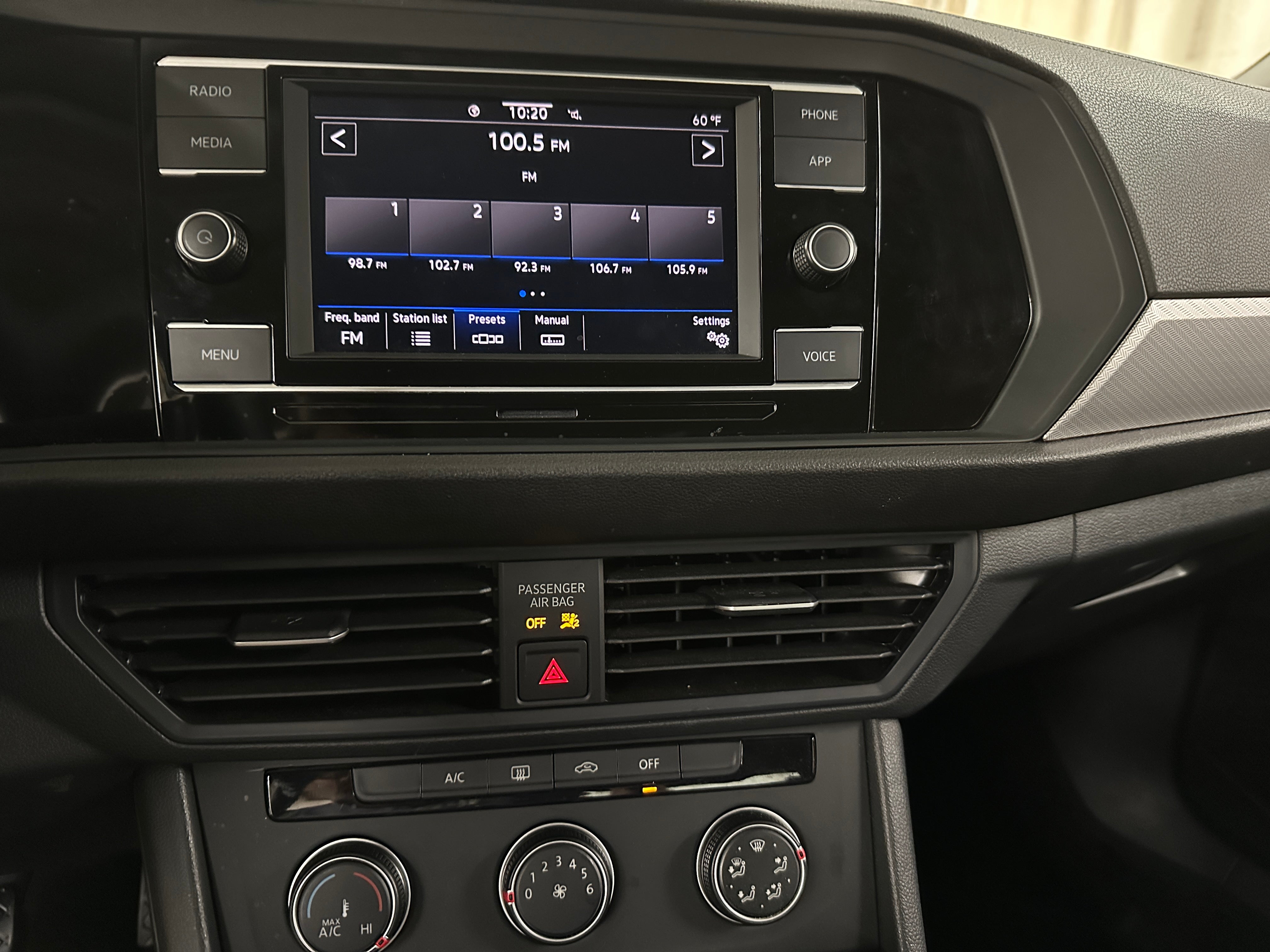 2024 Volkswagen Jetta S 4