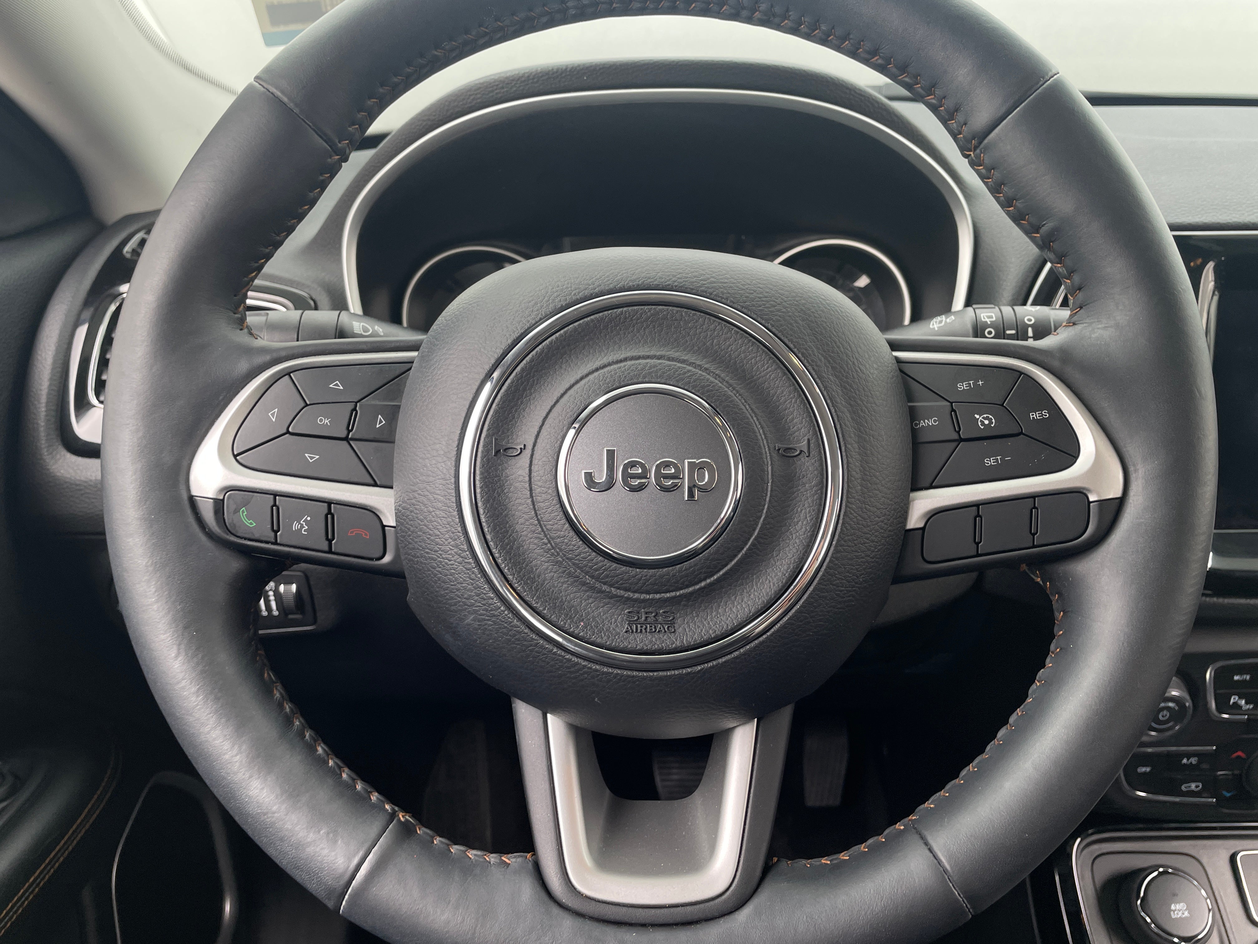 2019 Jeep Compass Limited 4