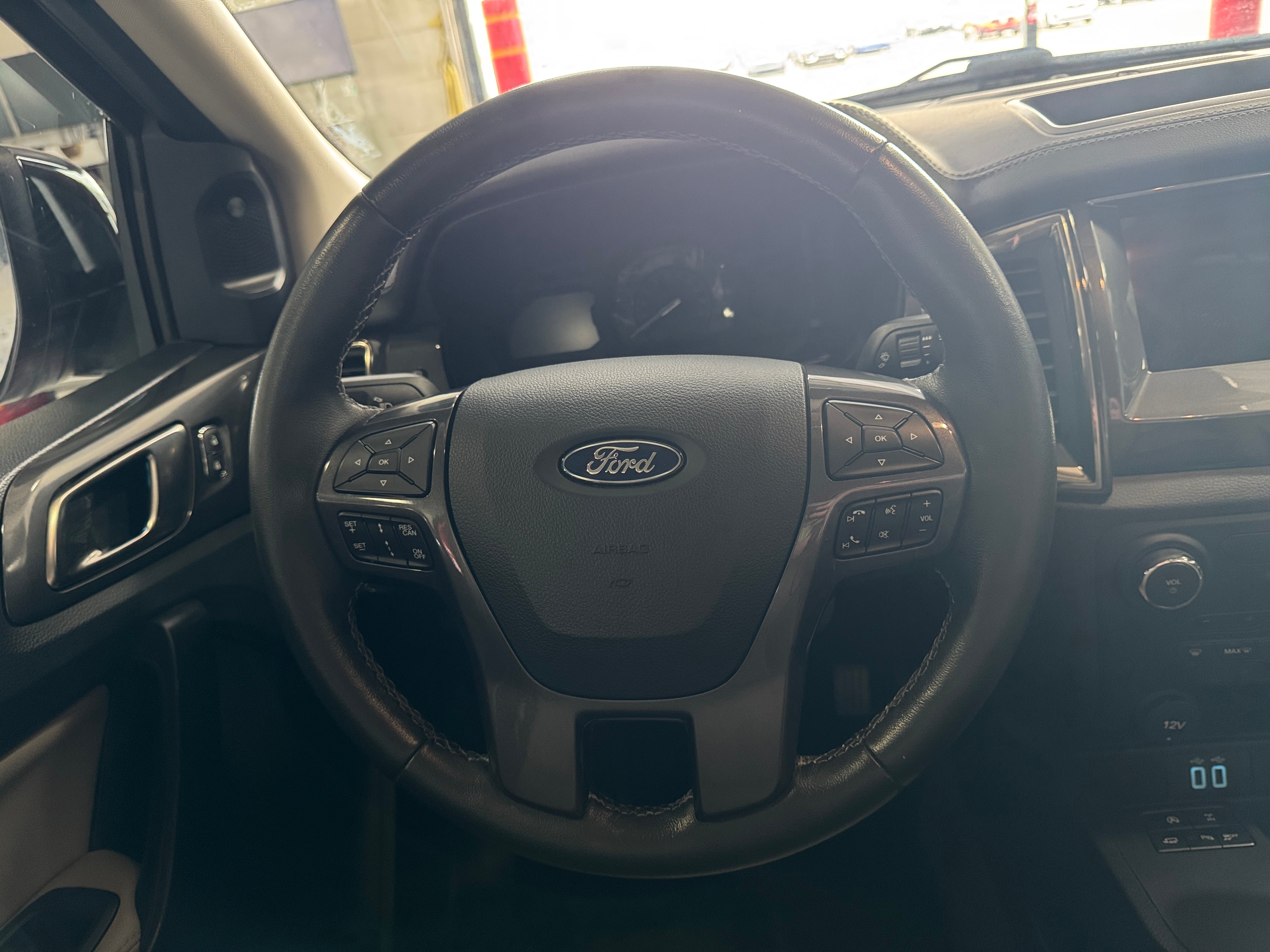 2022 Ford Ranger Lariat 4