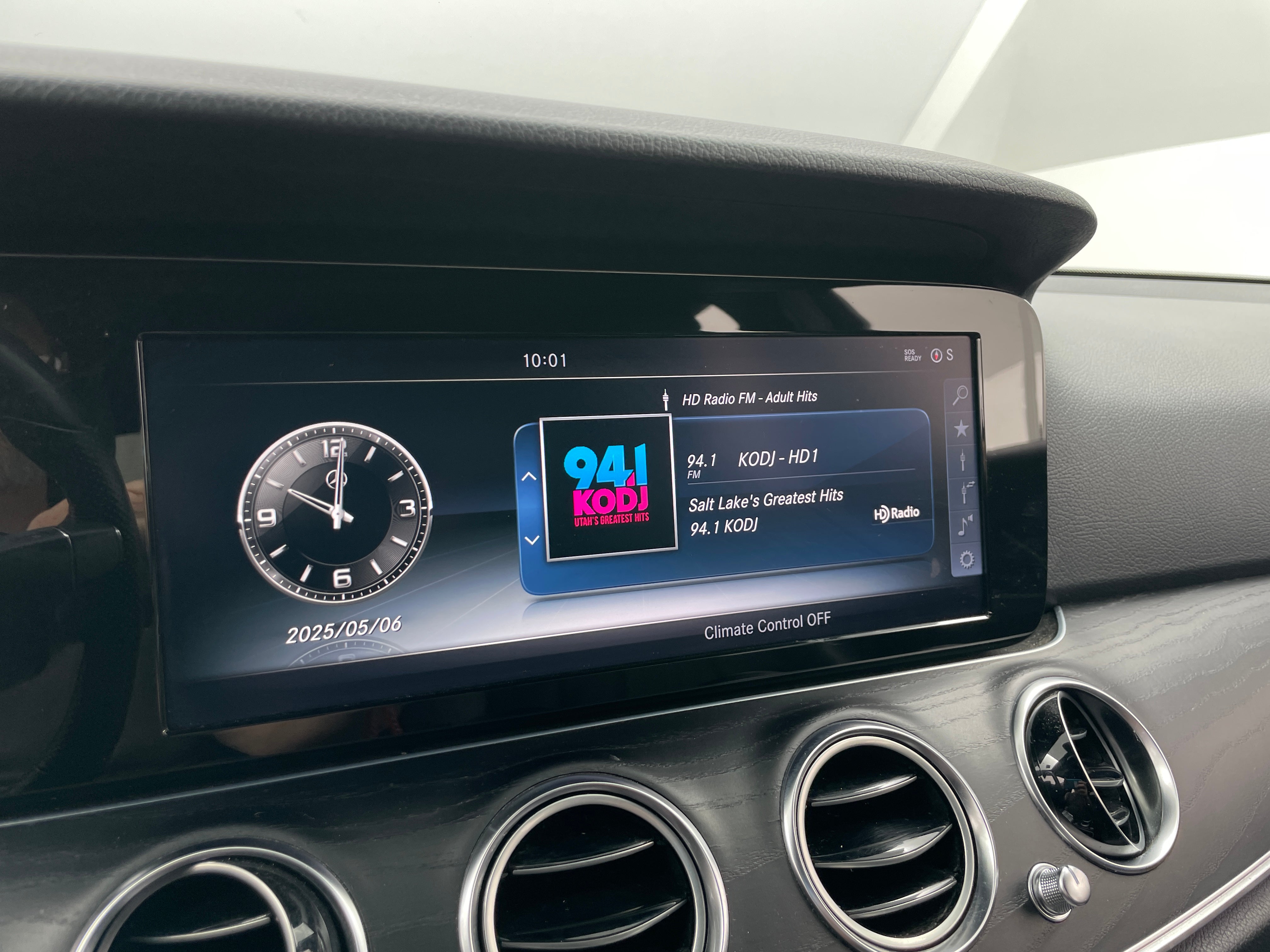 2017 Mercedes-Benz E-Class E 300 3