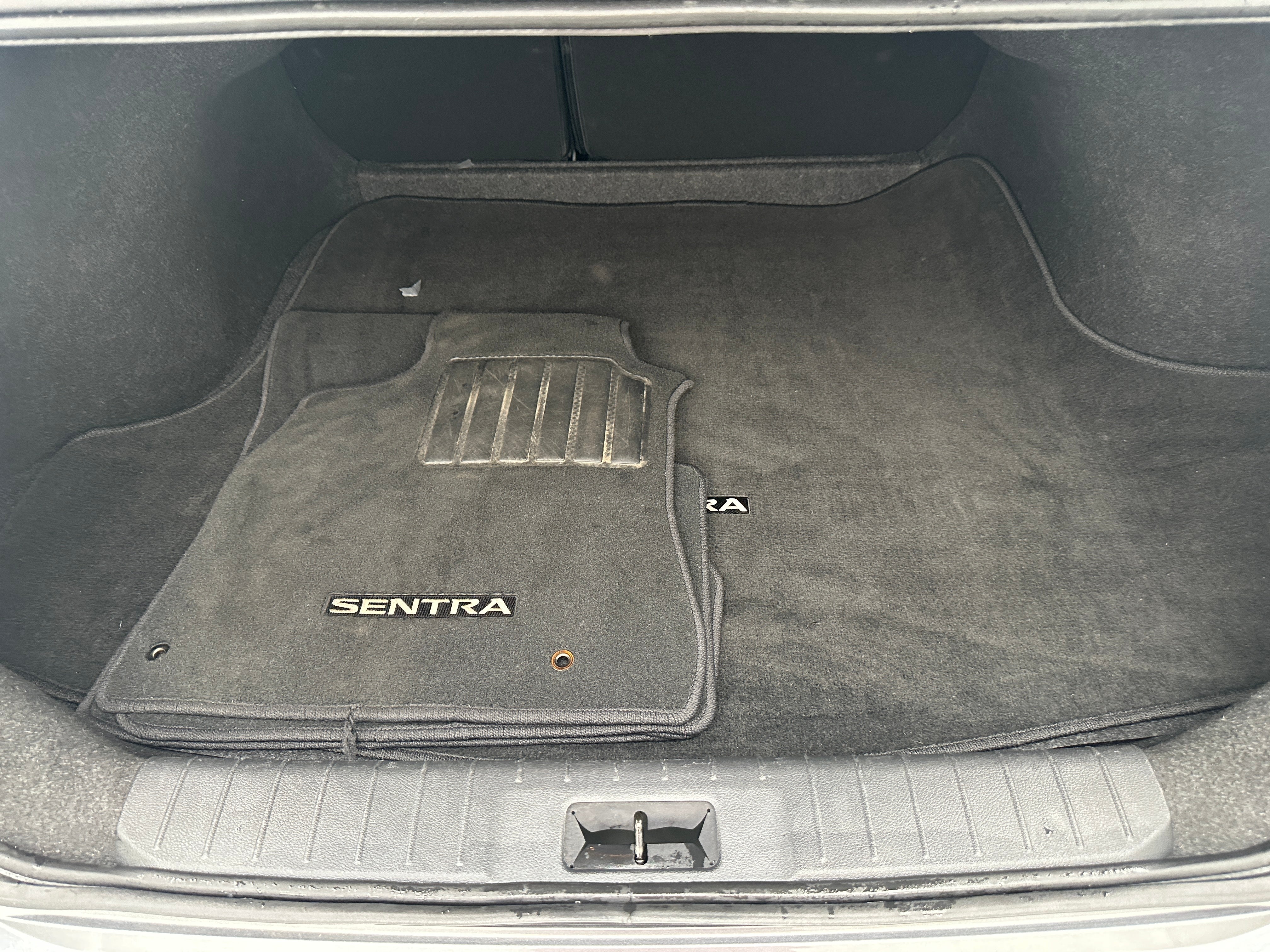 2024 Nissan Sentra SV 7