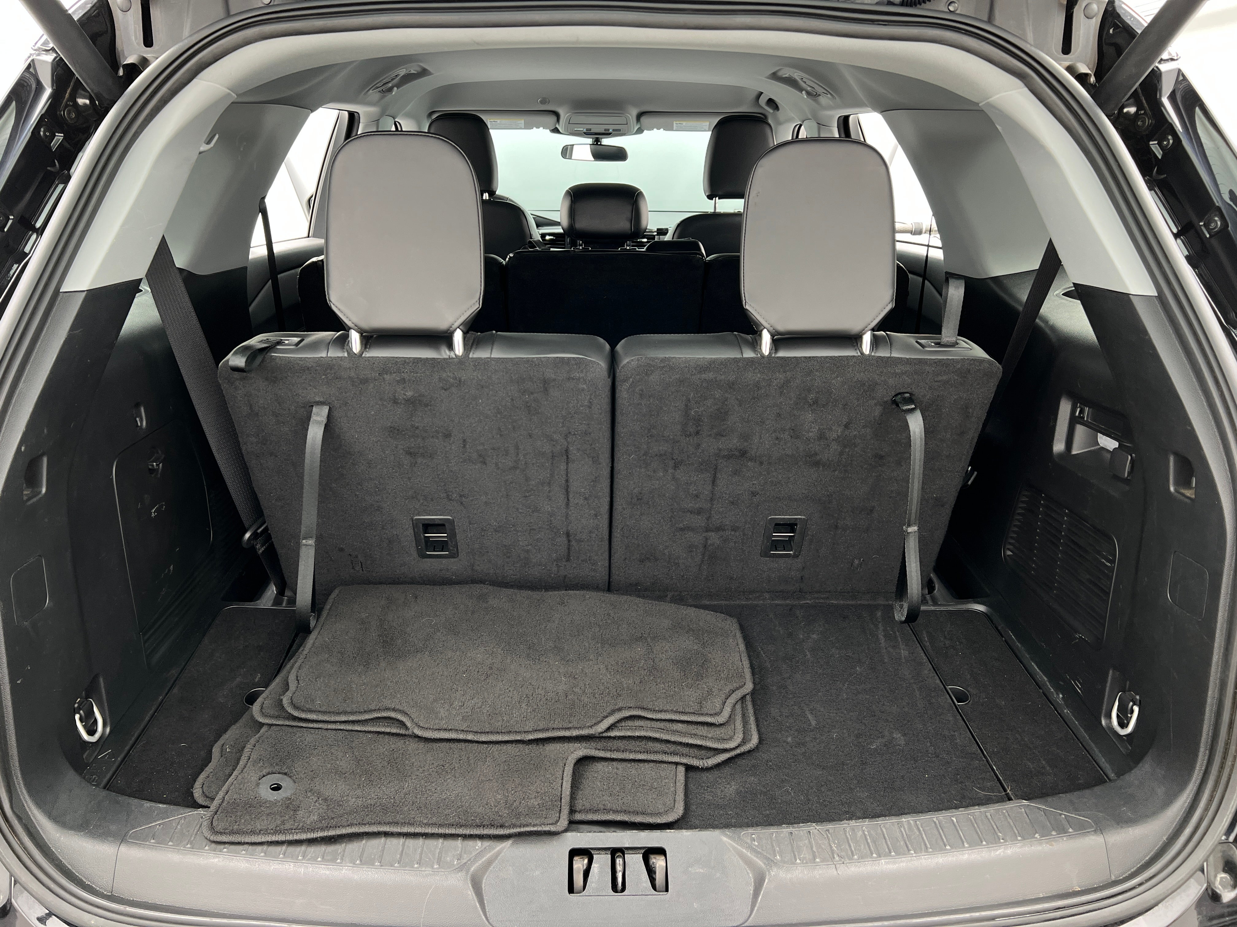 2024 Ford Explorer XLT 7