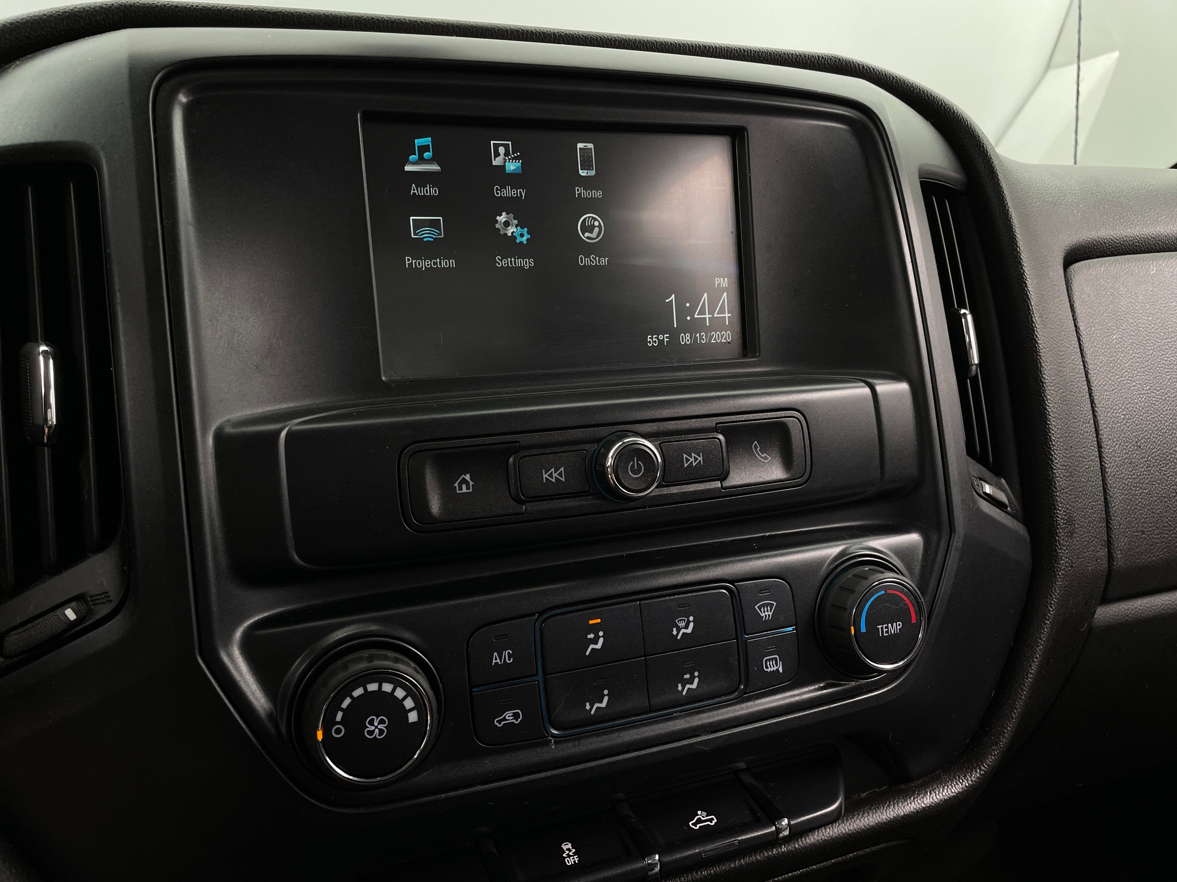 2018 GMC Sierra 1500  4