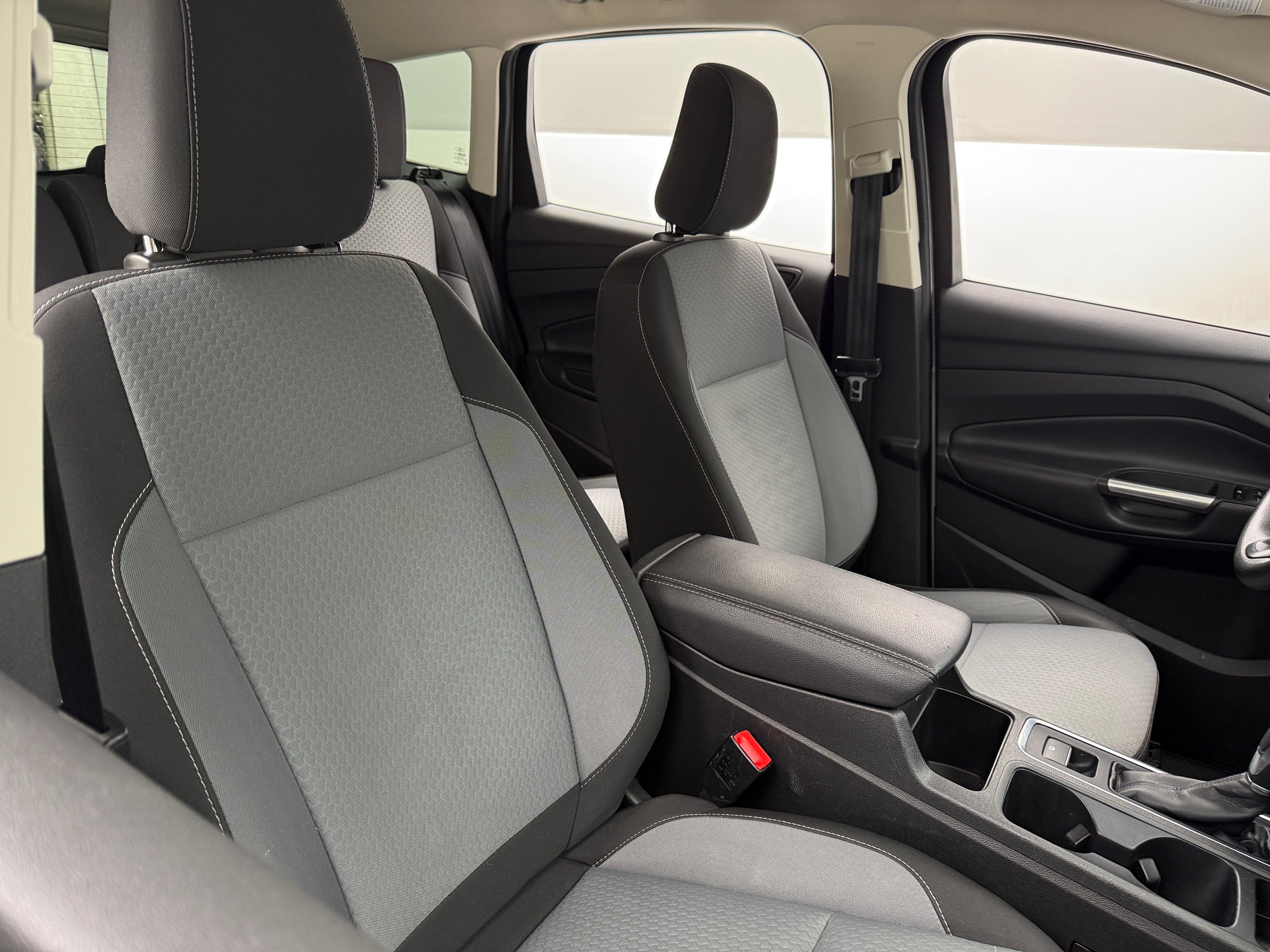 2018 Ford Escape SE 2