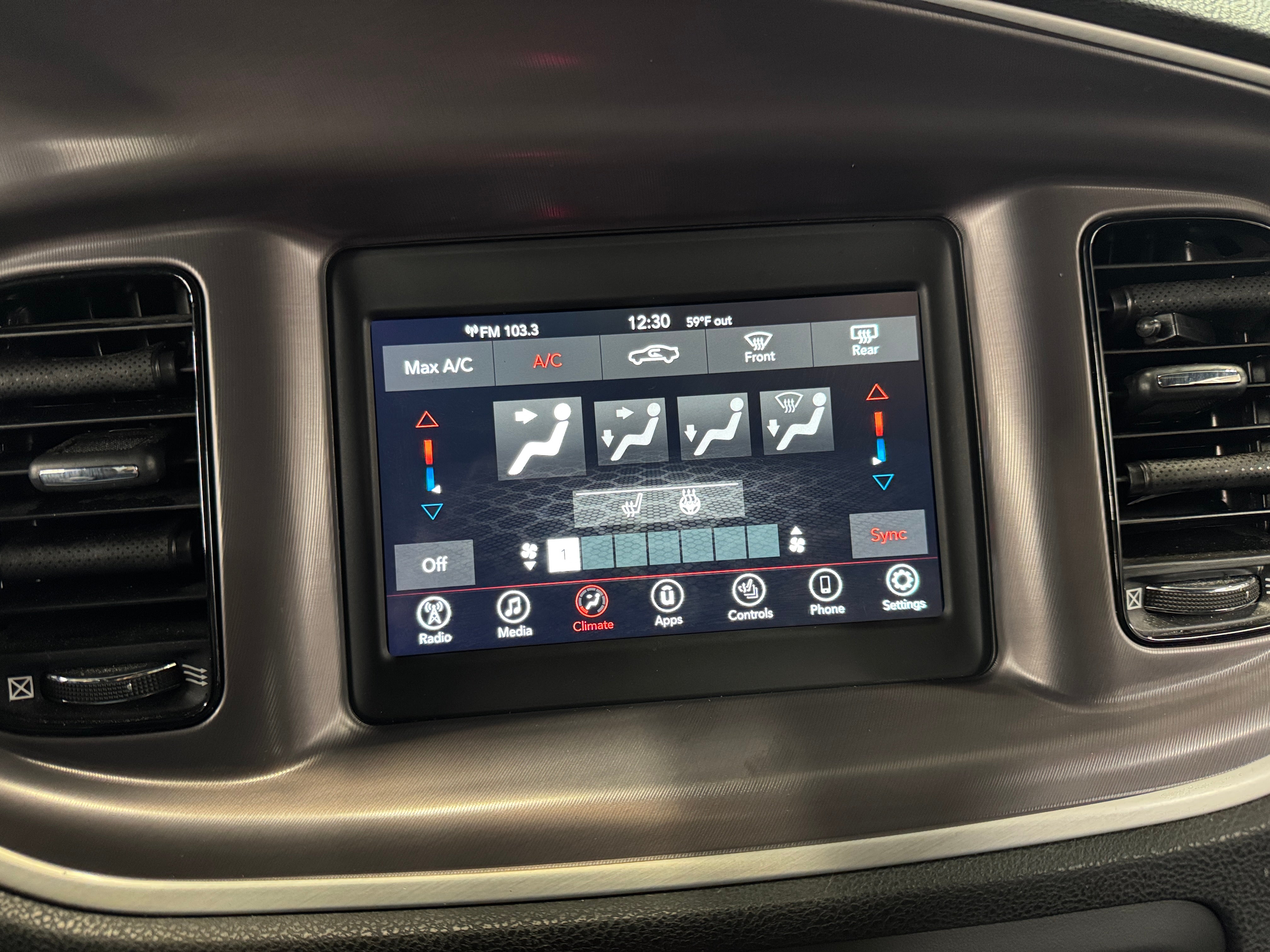 2022 Dodge Charger SXT 4