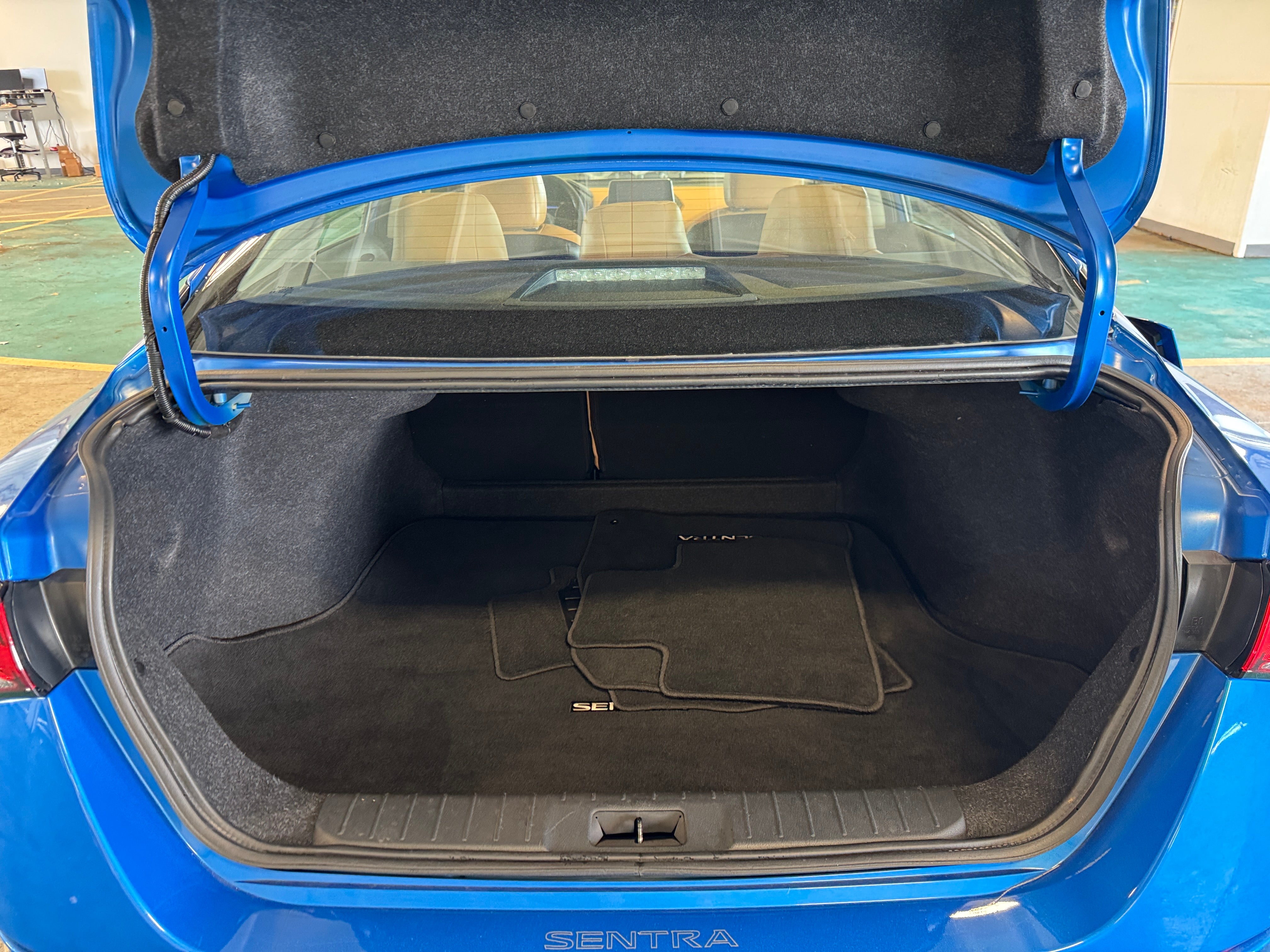 2022 Nissan Sentra SV 6