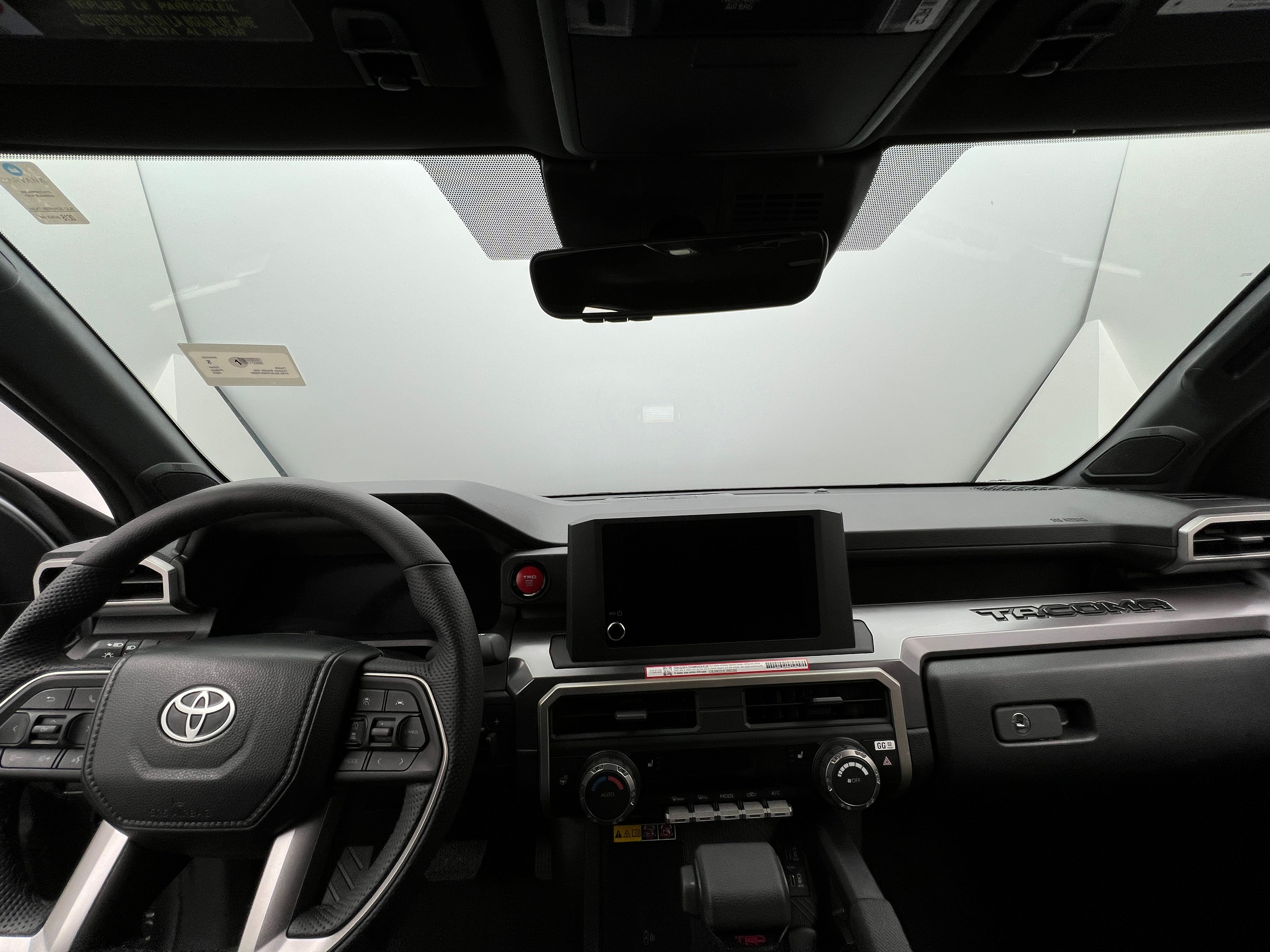 2024 Toyota Tacoma TRD Off-Road 3