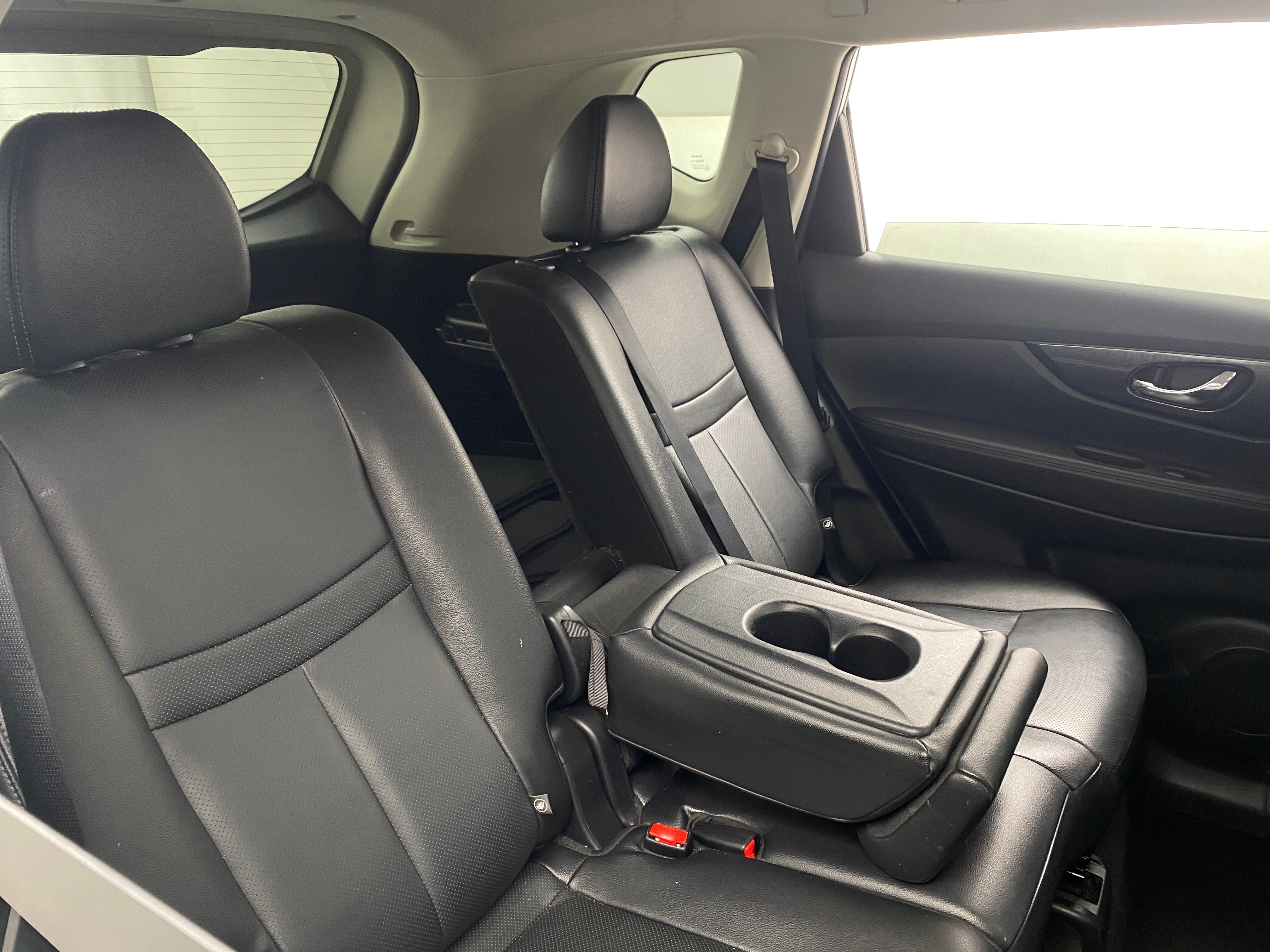 2016 Nissan Rogue SL 5