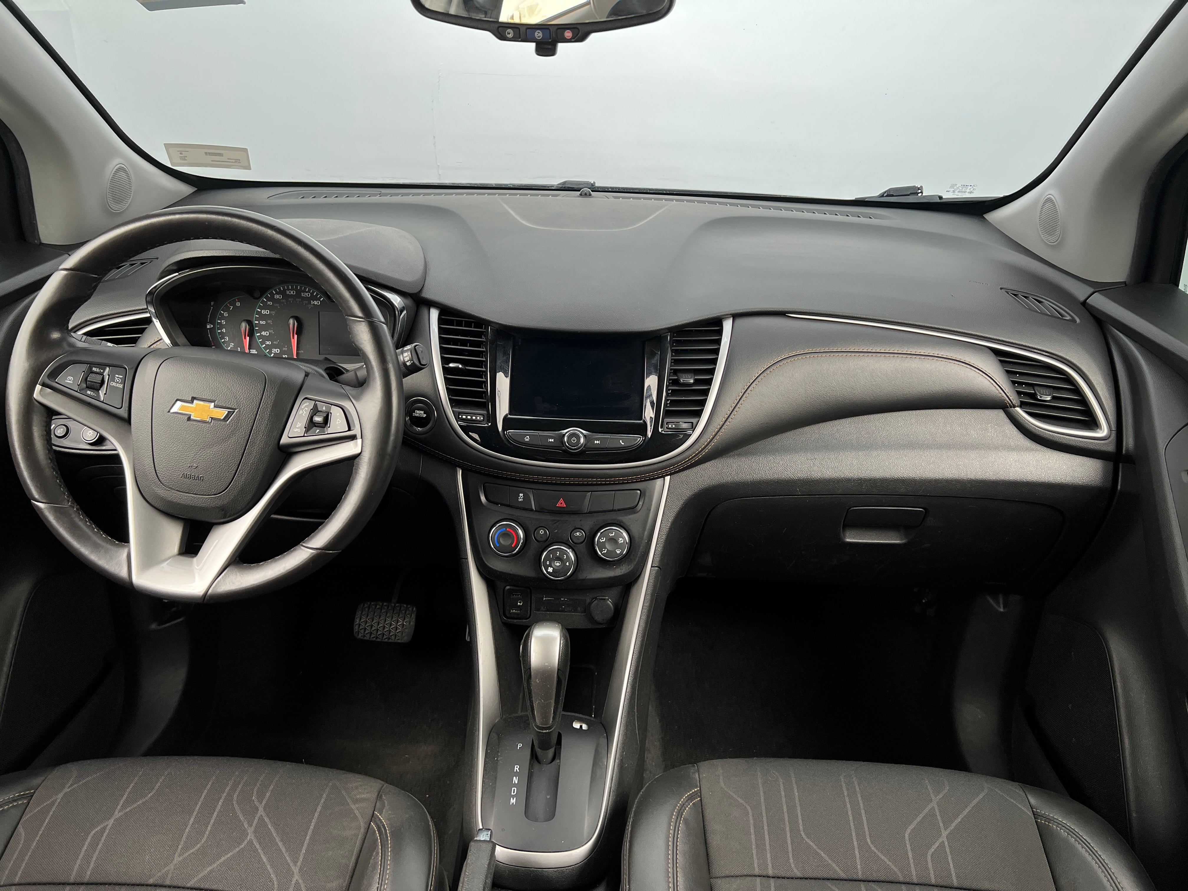 2021 Chevrolet Trax LT 2