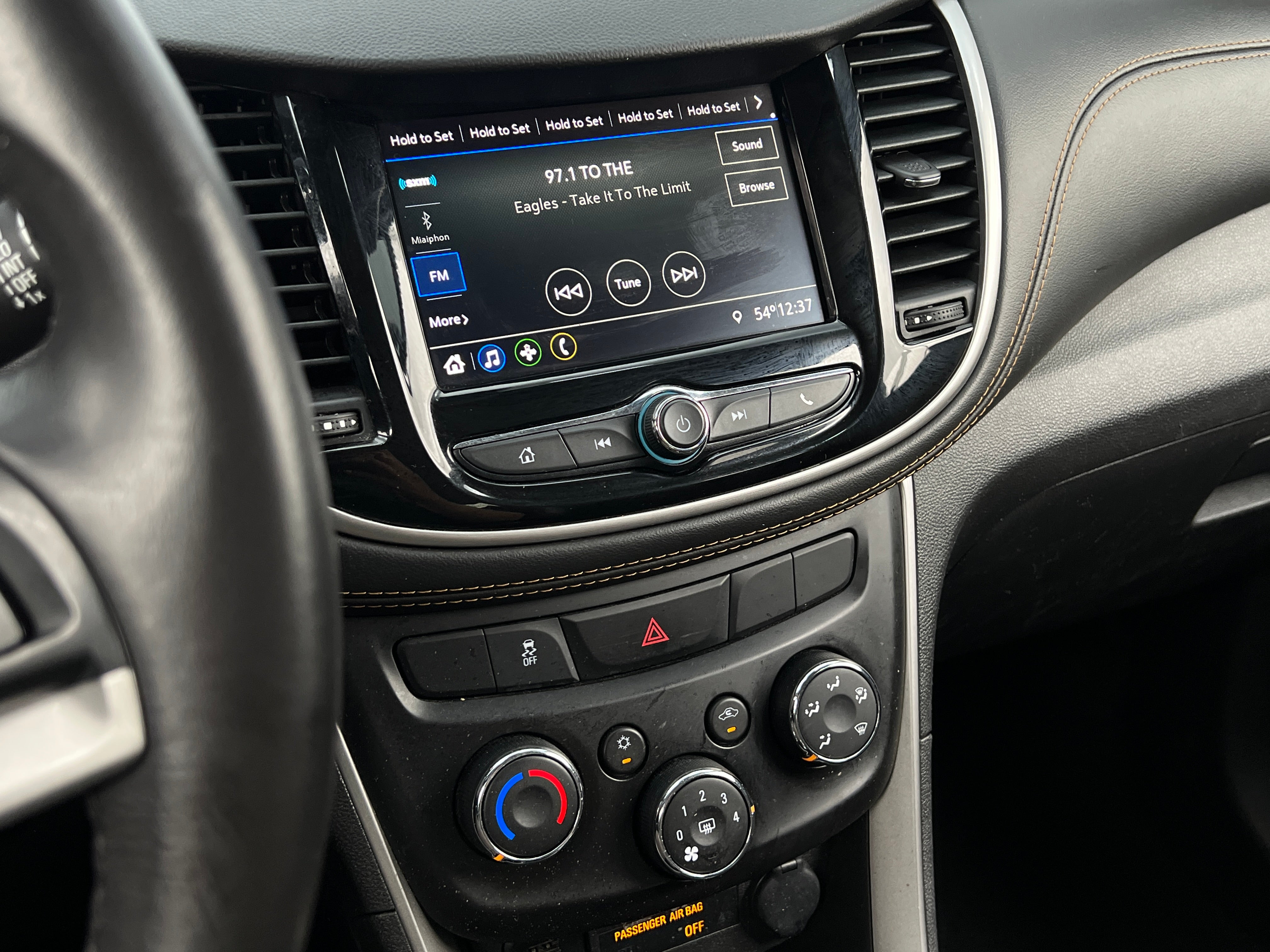 2021 Chevrolet Trax LT 3