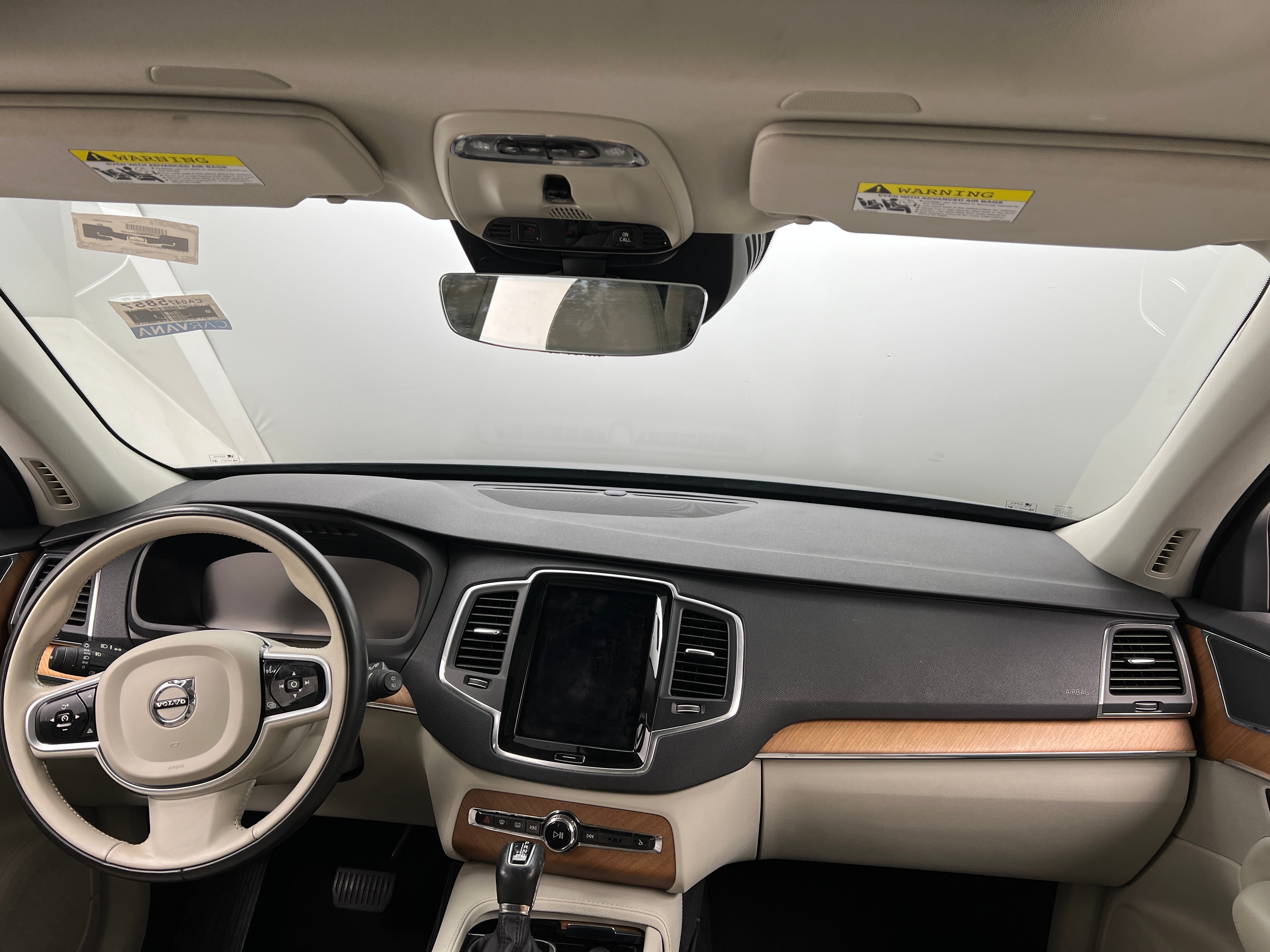 2021 Volvo XC90 T6 Momentum 2