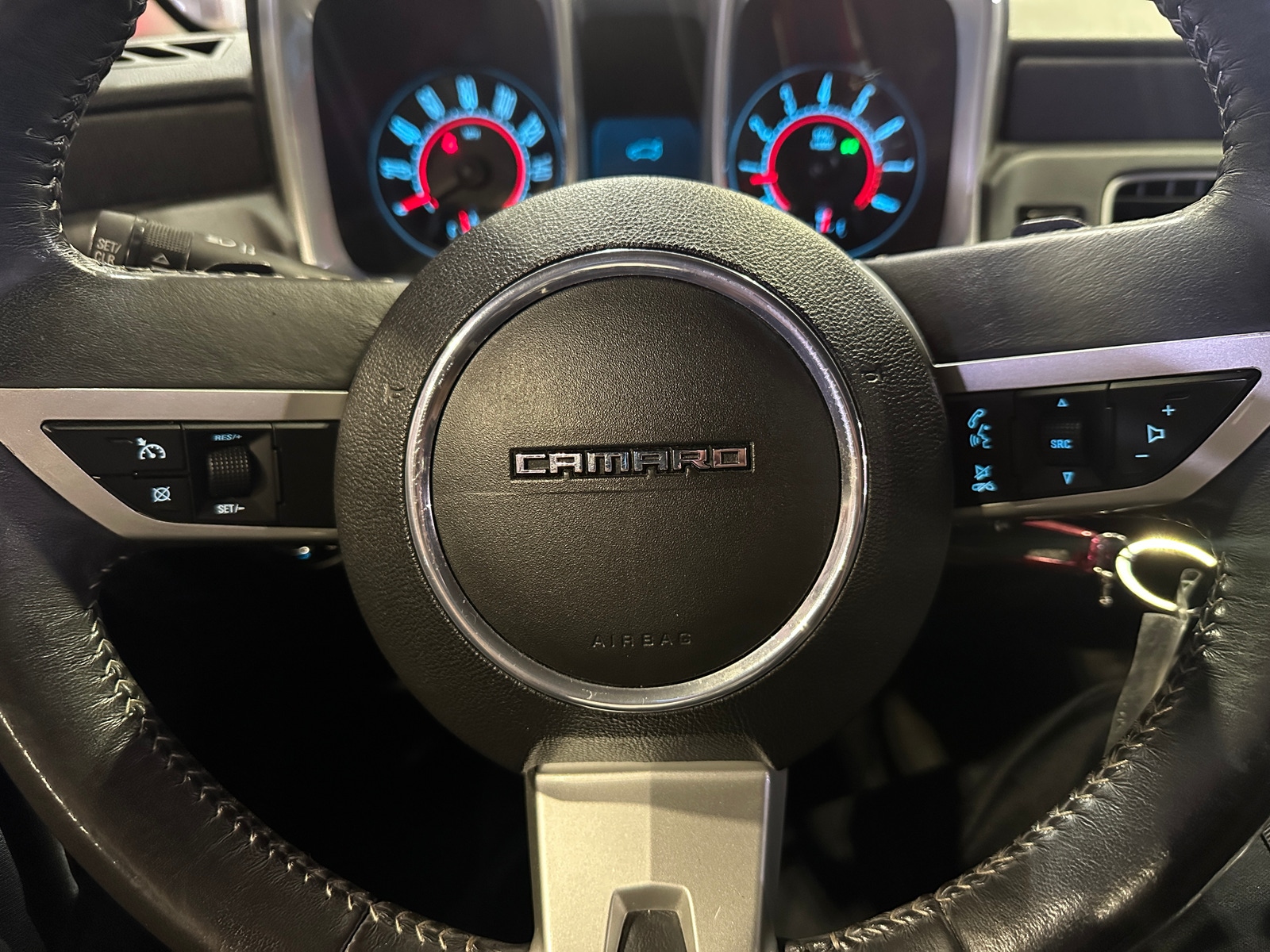 Thumbnail: 2011 Chevrolet Camaro - 4