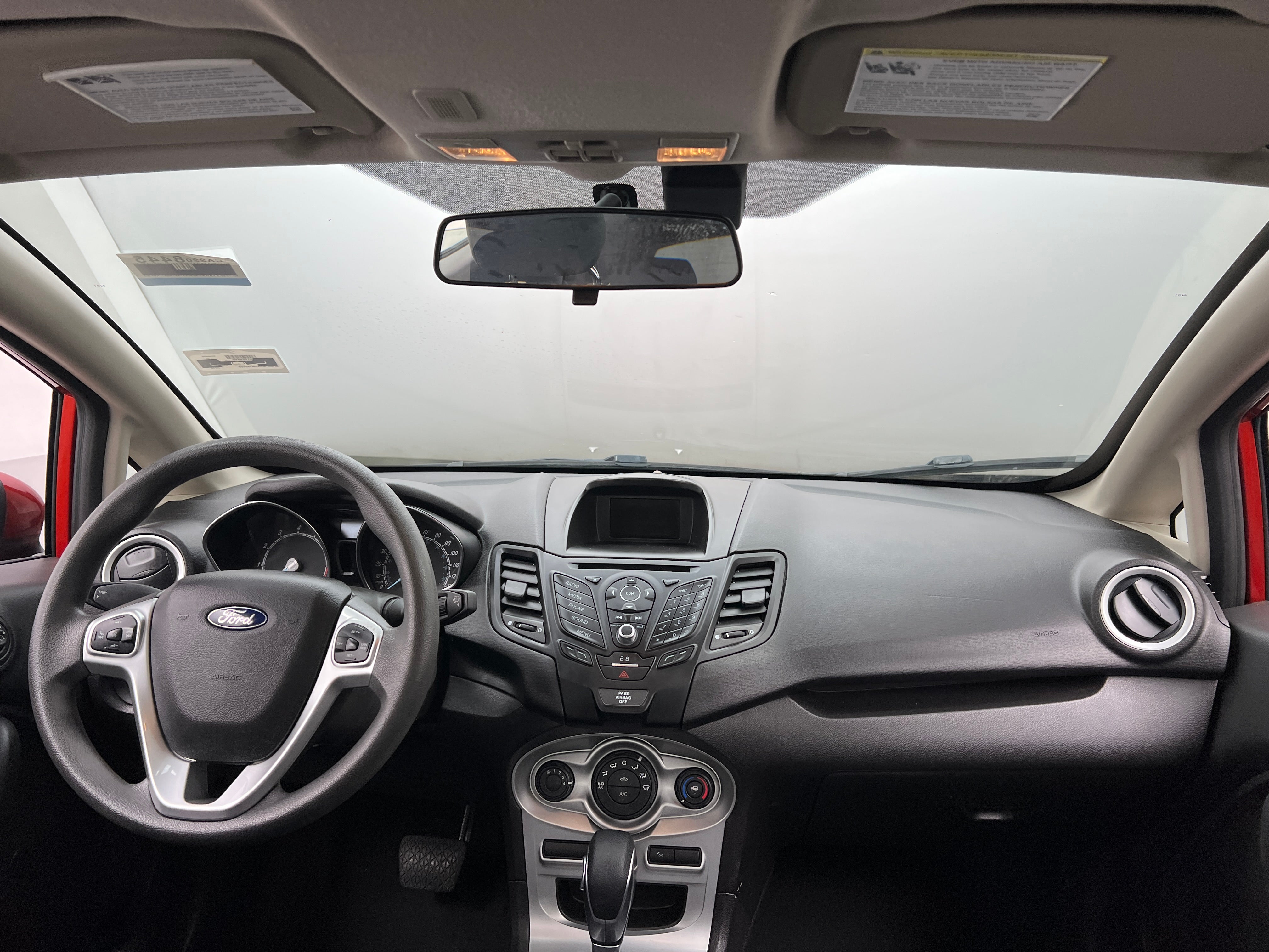 2018 Ford Fiesta SE 3