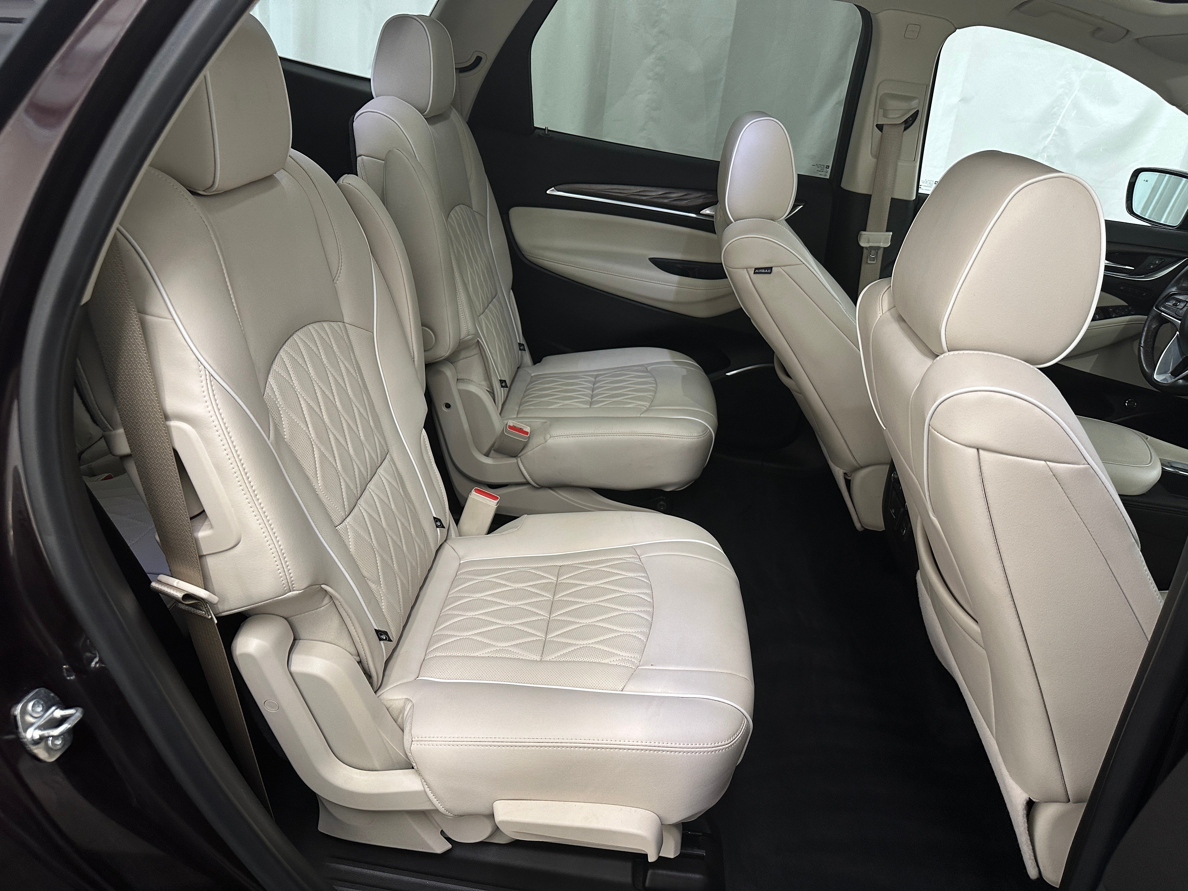 2022 Buick Enclave Avenir 5