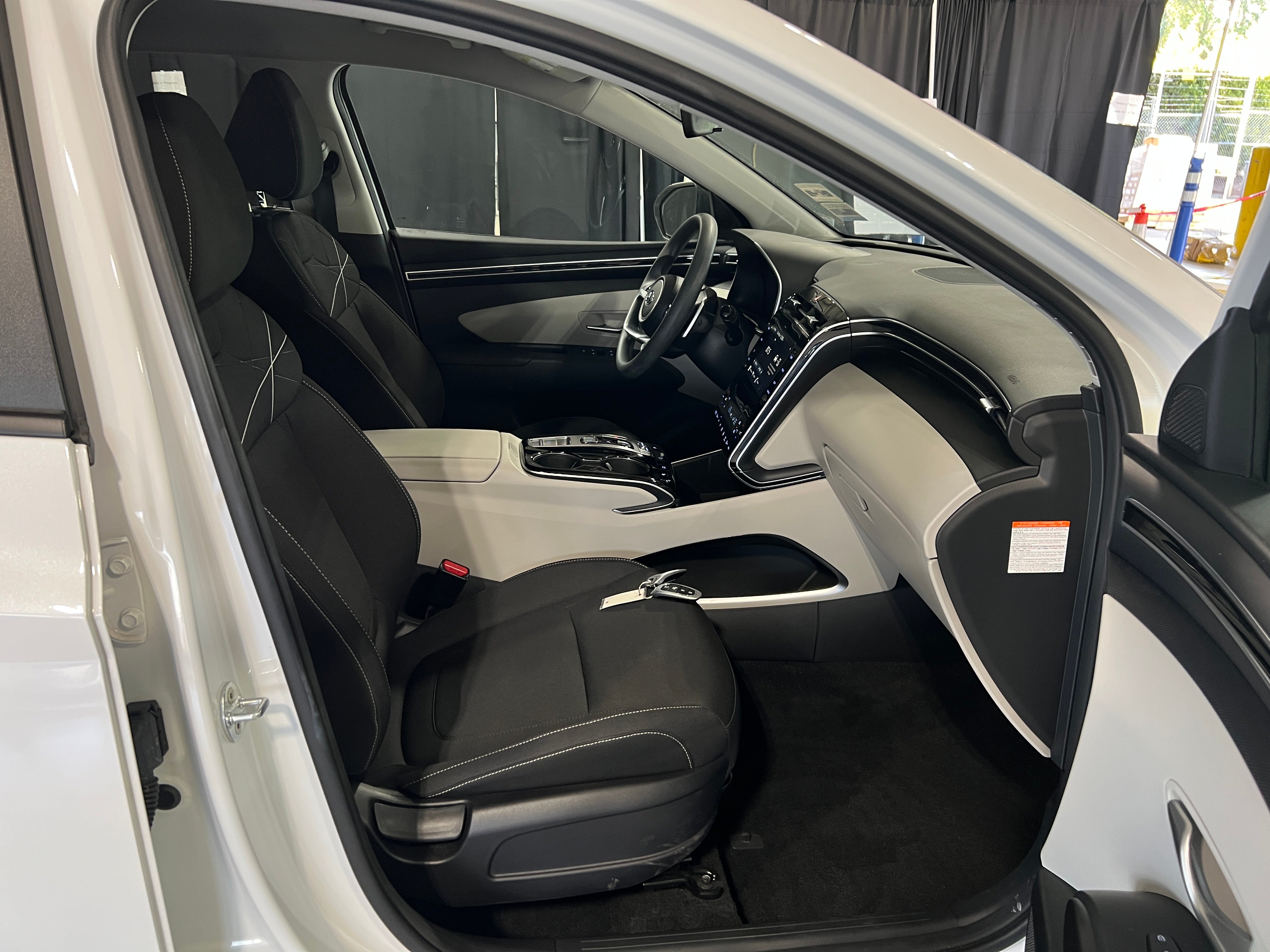 2022 Hyundai Tucson Blue 2