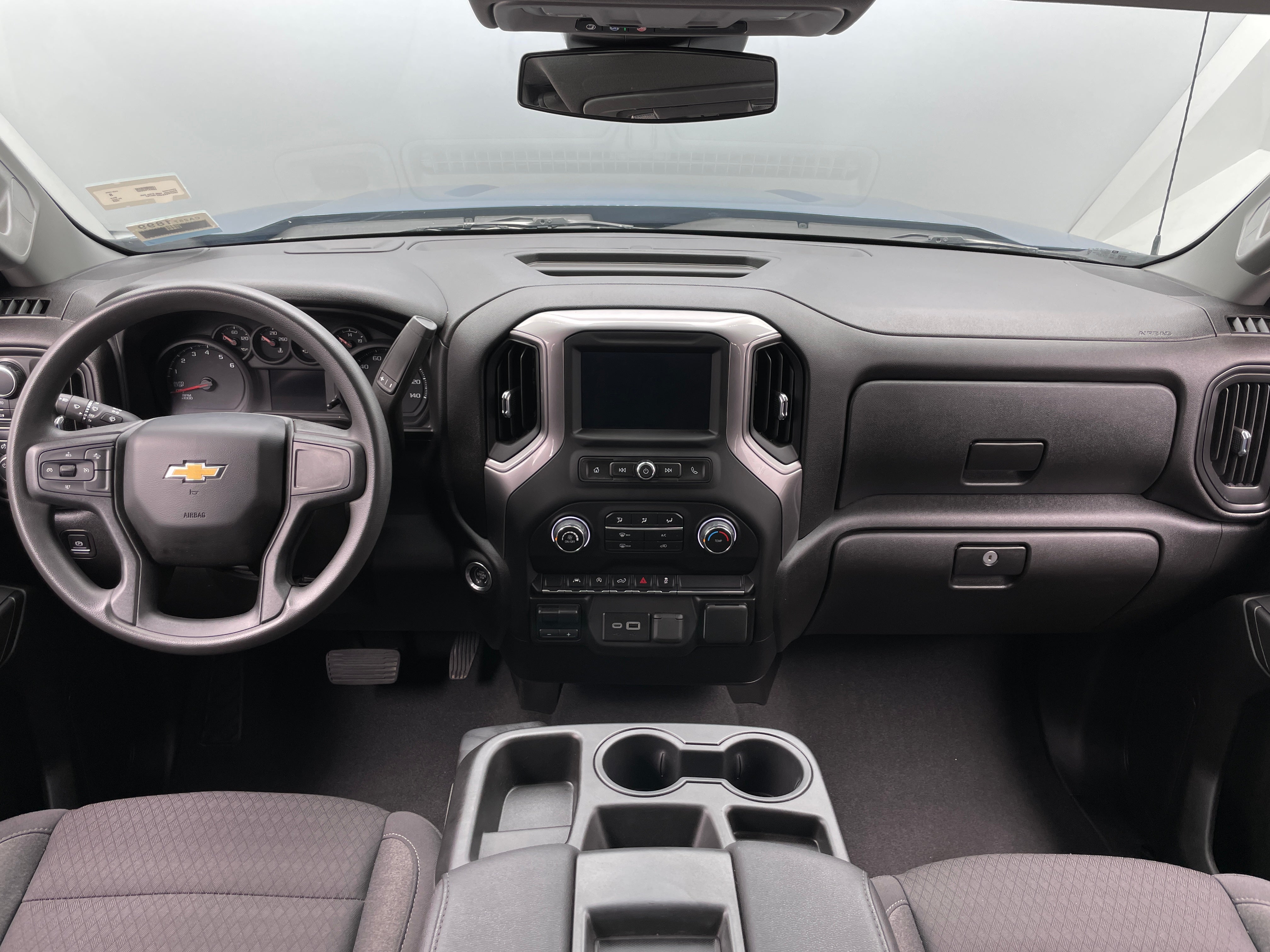 2024 Chevrolet Silverado 1500 Custom 3